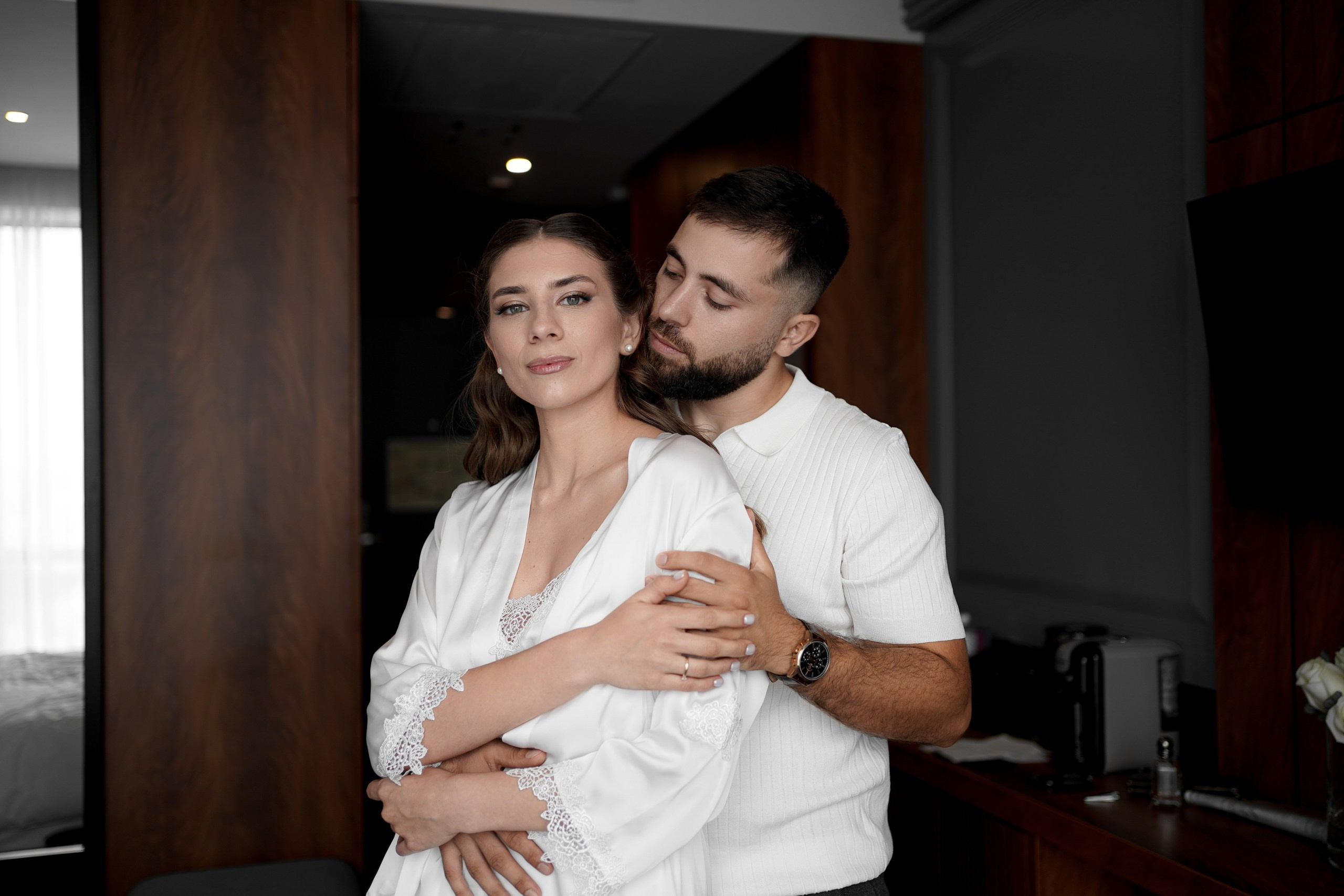 Виктория и Тарон в отеле Арка. Свадебный фотограф Ростов-на-Дону. Свадебный фотограф в Ростове-на-Дону. Таинство Крещения и Венчания, семейные фотосессии. Алёна Чёботова