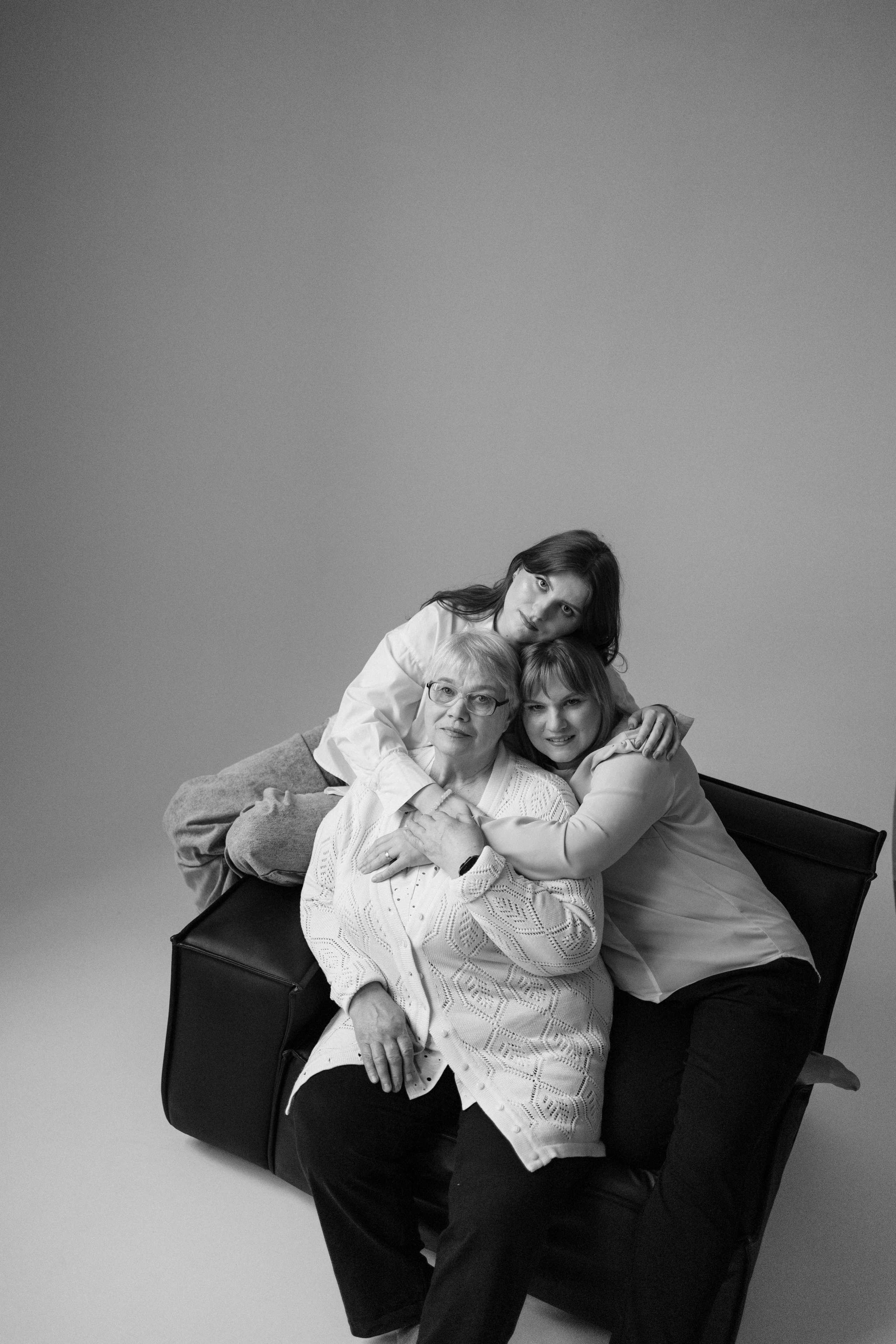 Три поколения / ID Studio. Фотограф в Выборге и Санкт-Петербурге Маша Гуляева