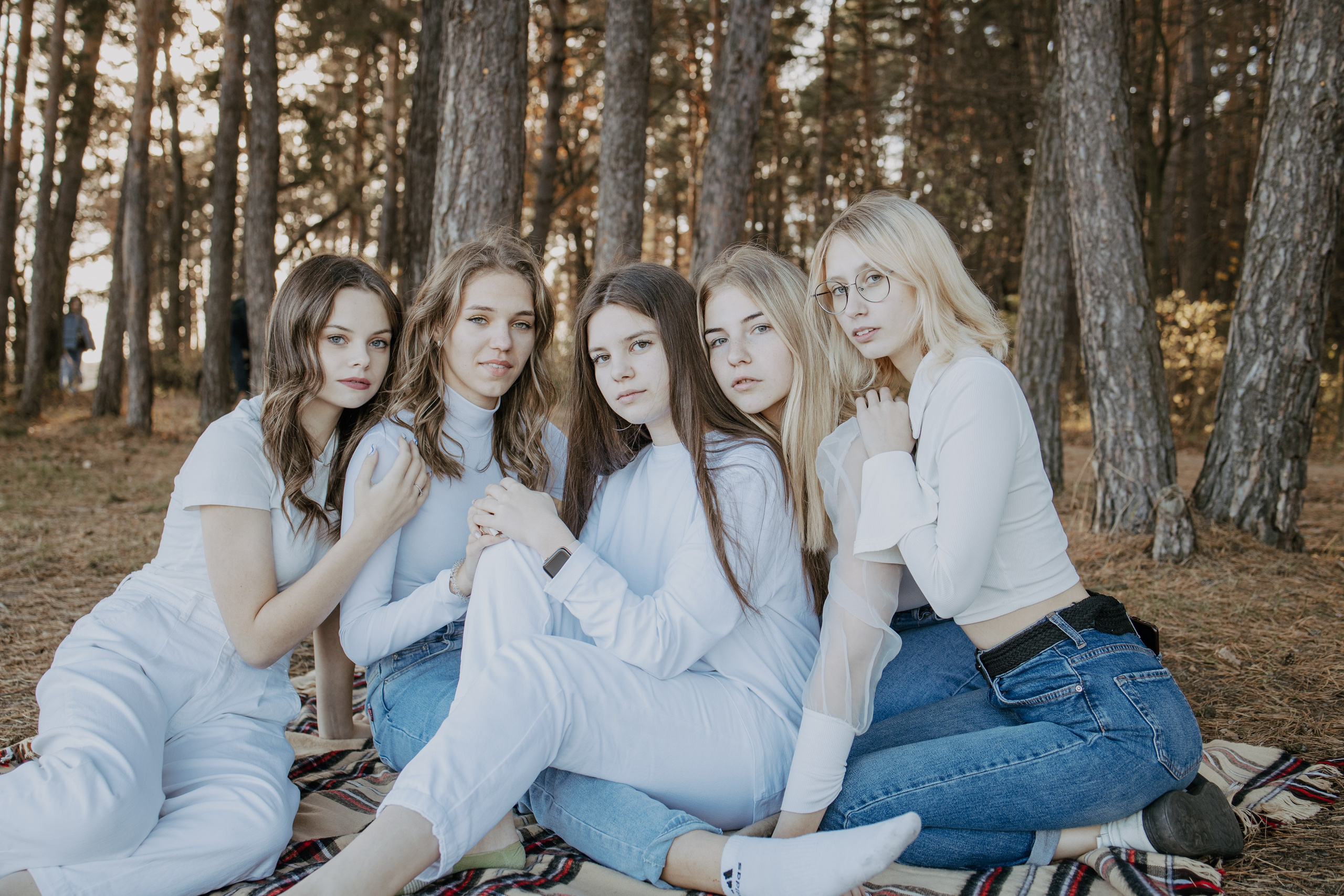 Фотосессия пикника для 11 класса. Выпускные альбомы в Серпухове