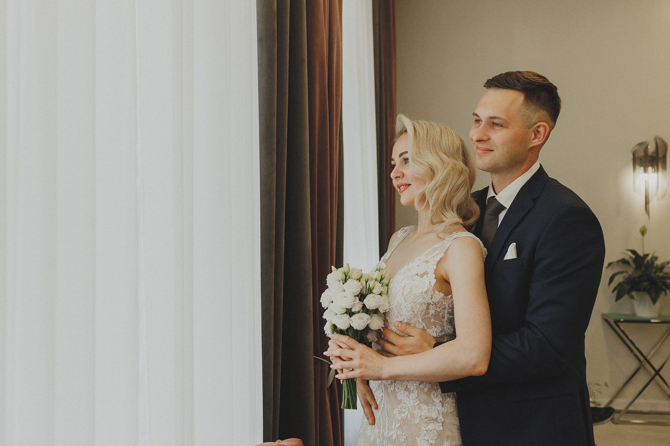 Свадебная фотосессия в Таганском ЗАГСе и Кусково. Фотограф в Москве и Люберцах Анна Ушакова