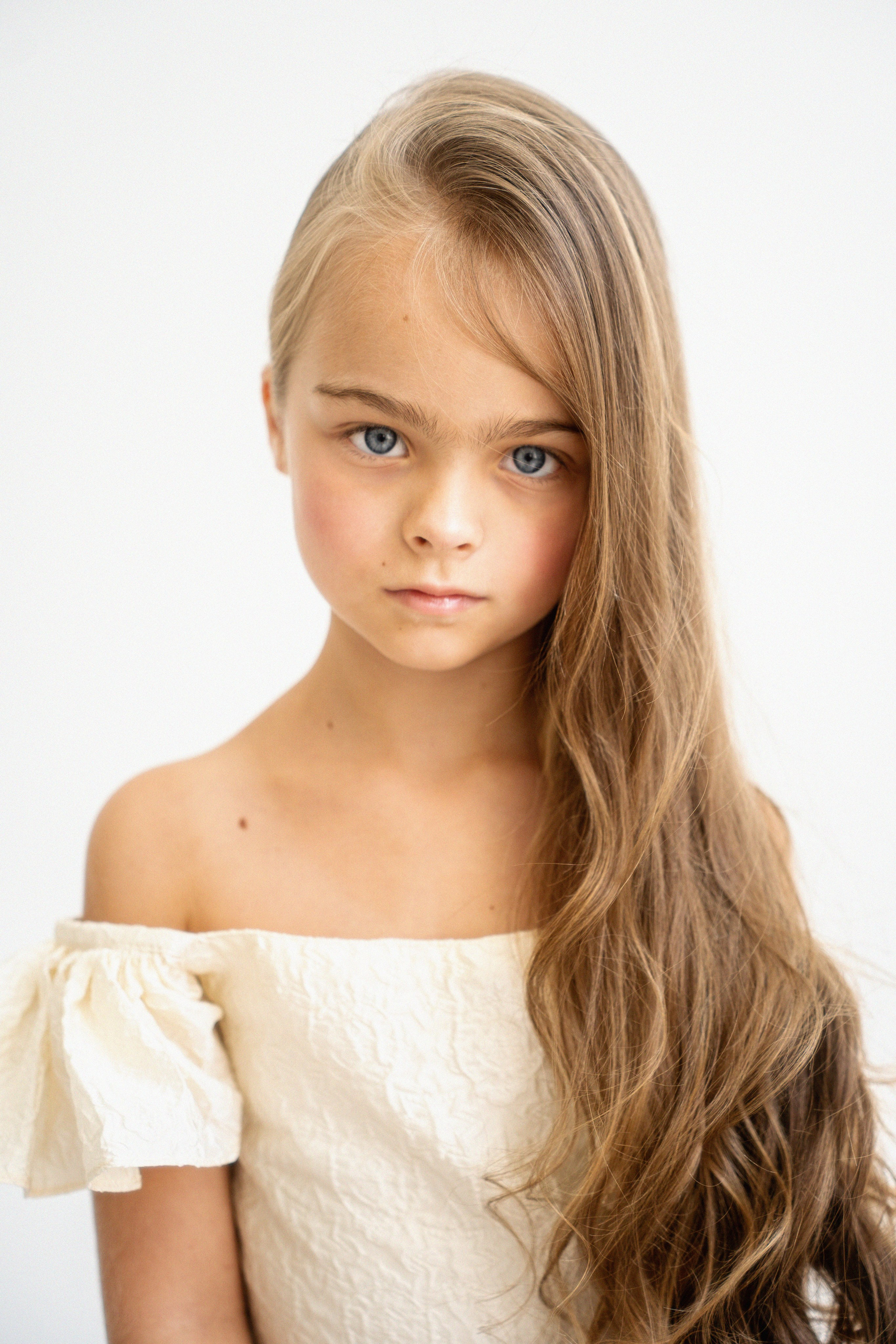 MILANA. Модельная студия MIA Models