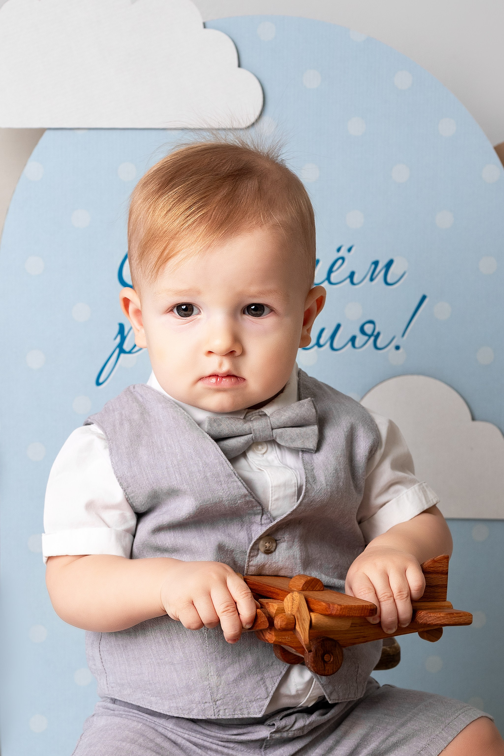 Фотосессия годовасия с купанием. Фотограф новорожденных в Норильске Виктория Шагалиева