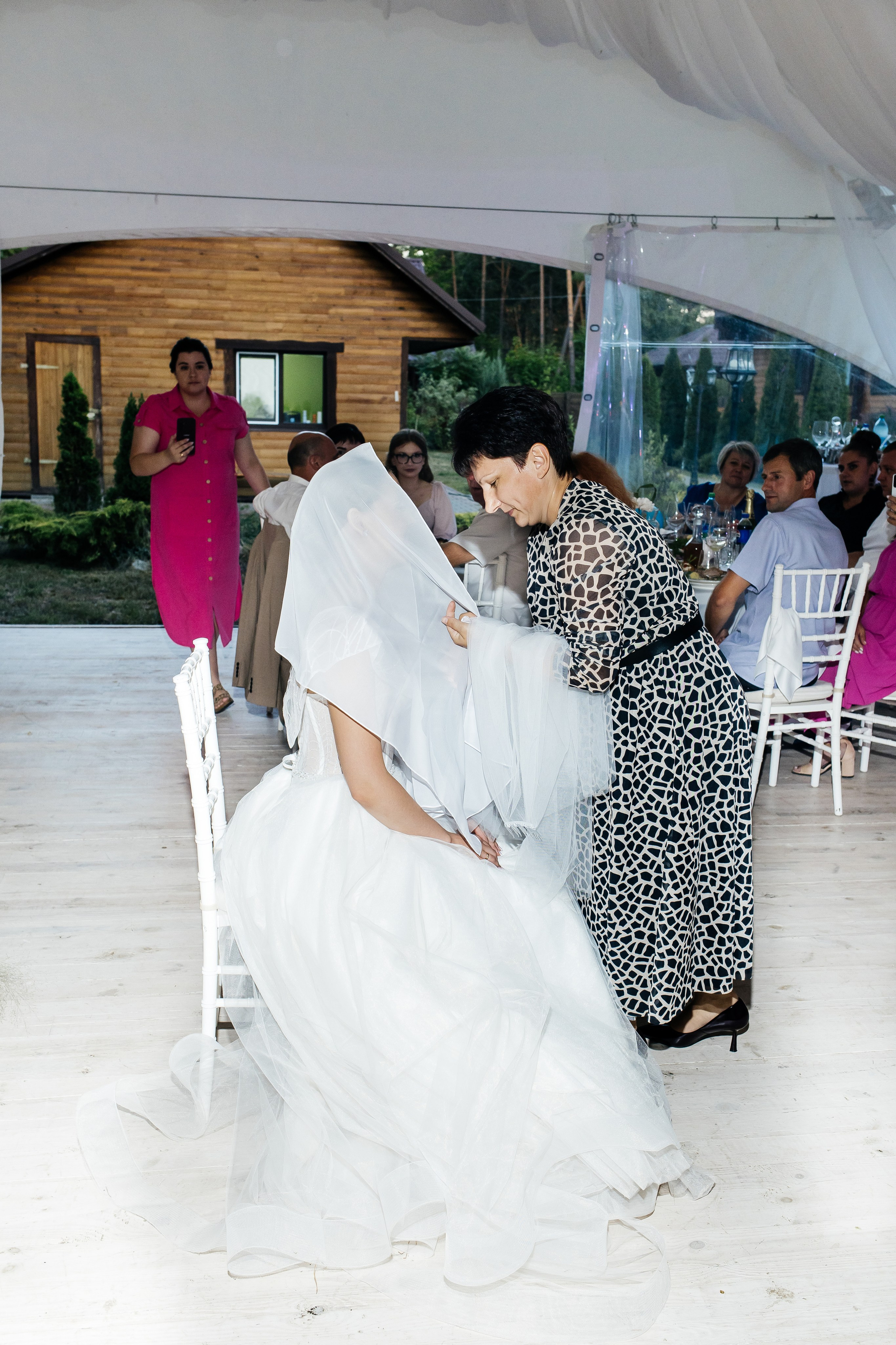 Летняя свадебная фотосессия