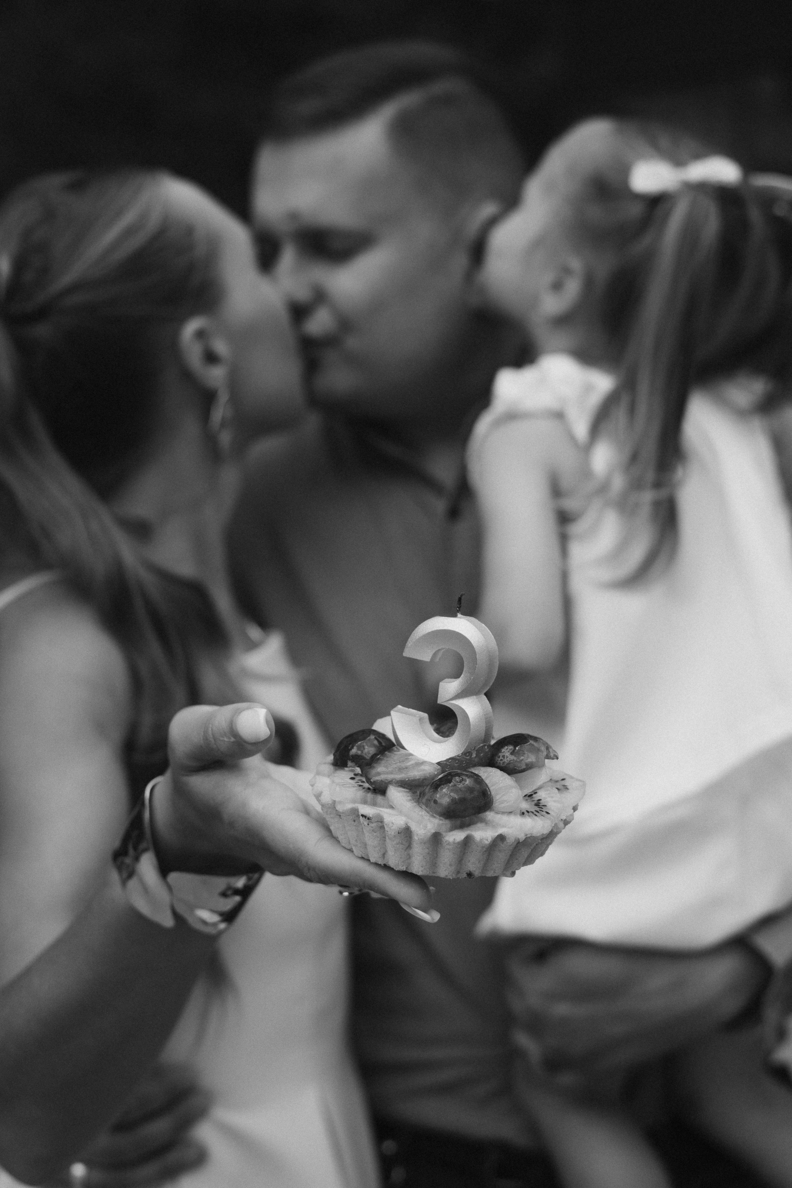 Кристина, Сергей и Лера. Свадебный и семейный фотограф в Новосибирске Дарья Кель