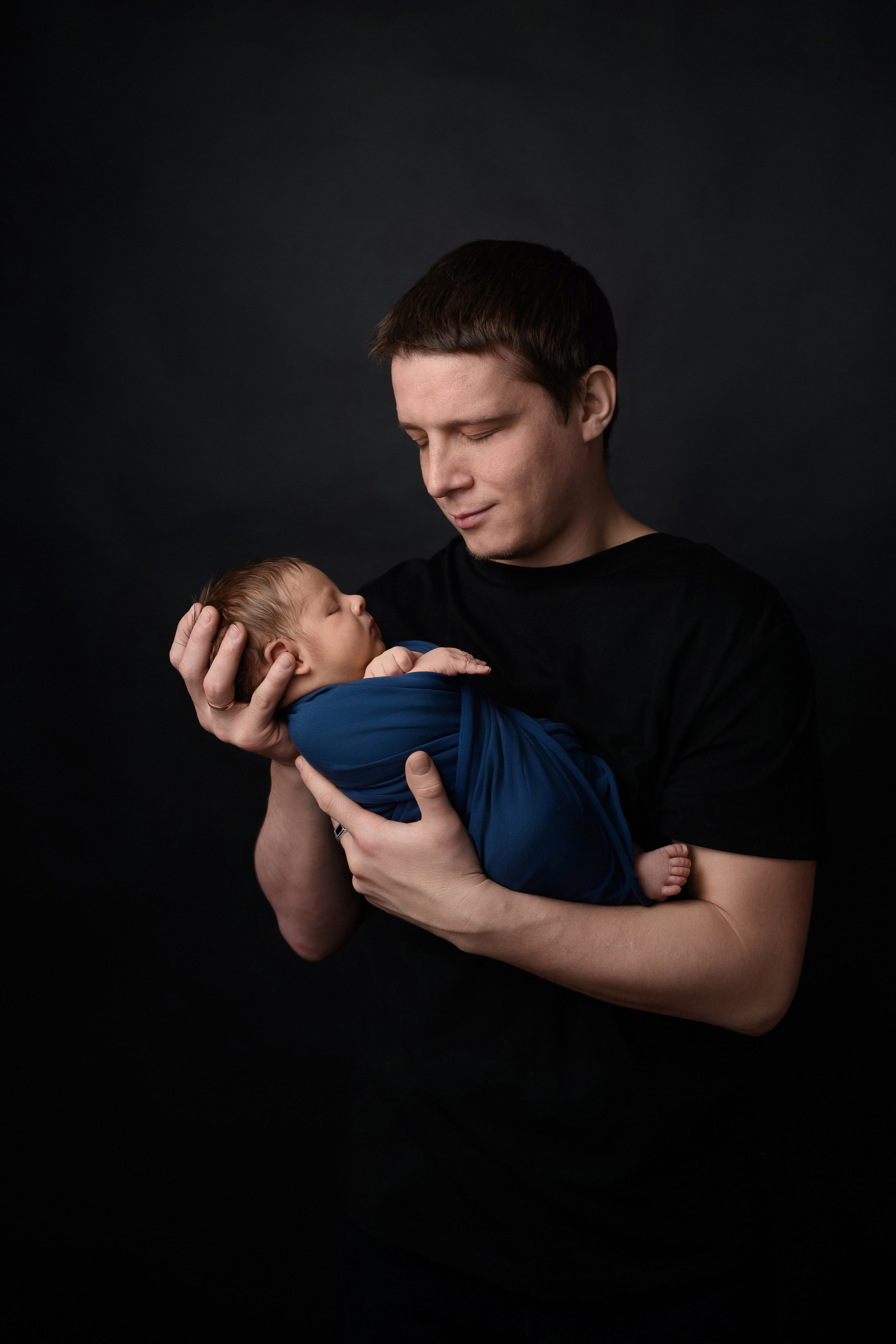 Фотосессия новорожденных, нью-борн малышей в Кингисеппе, Сестрорецке, Санкт-петербурге