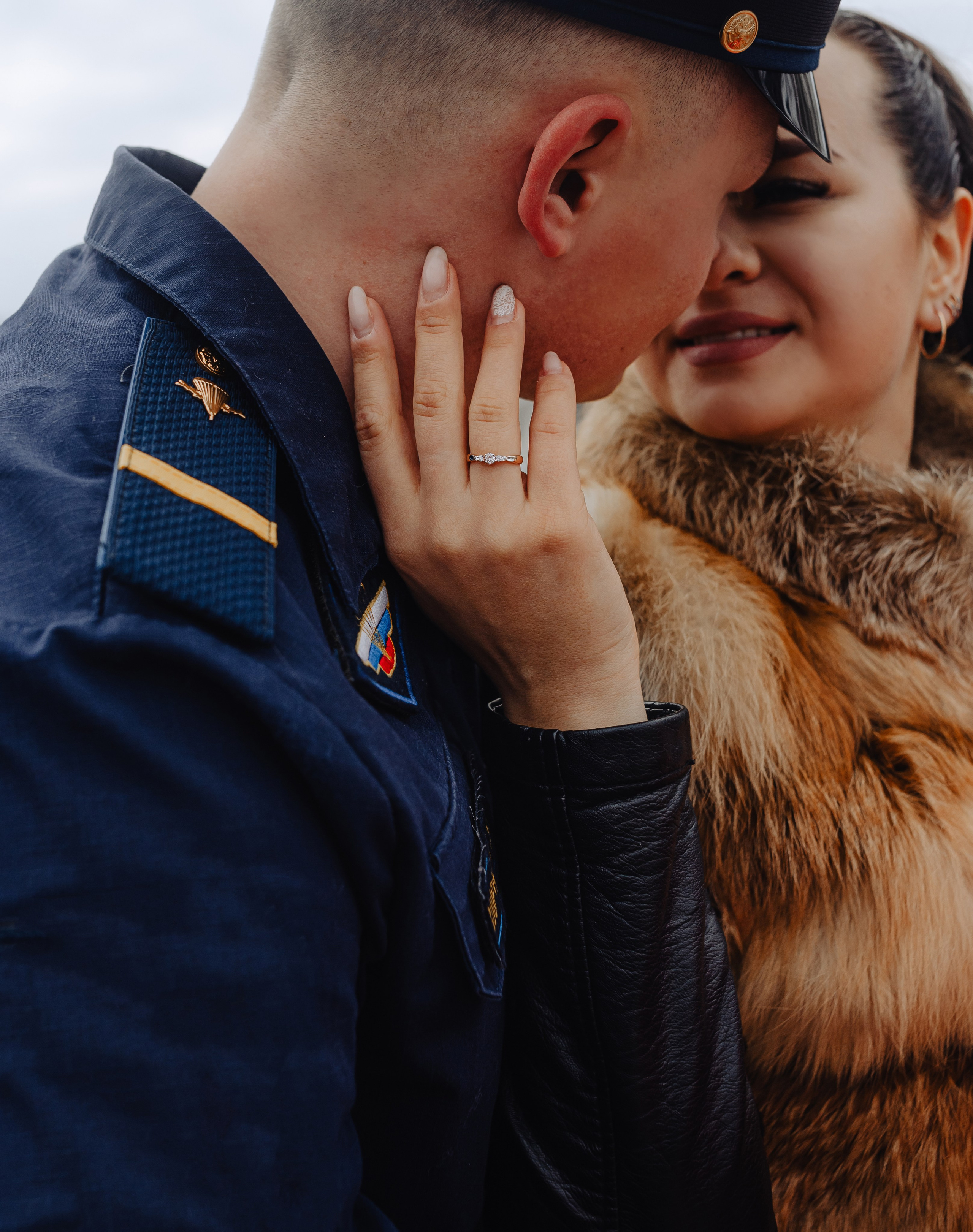 Предложение руки. Фотограф Брянск