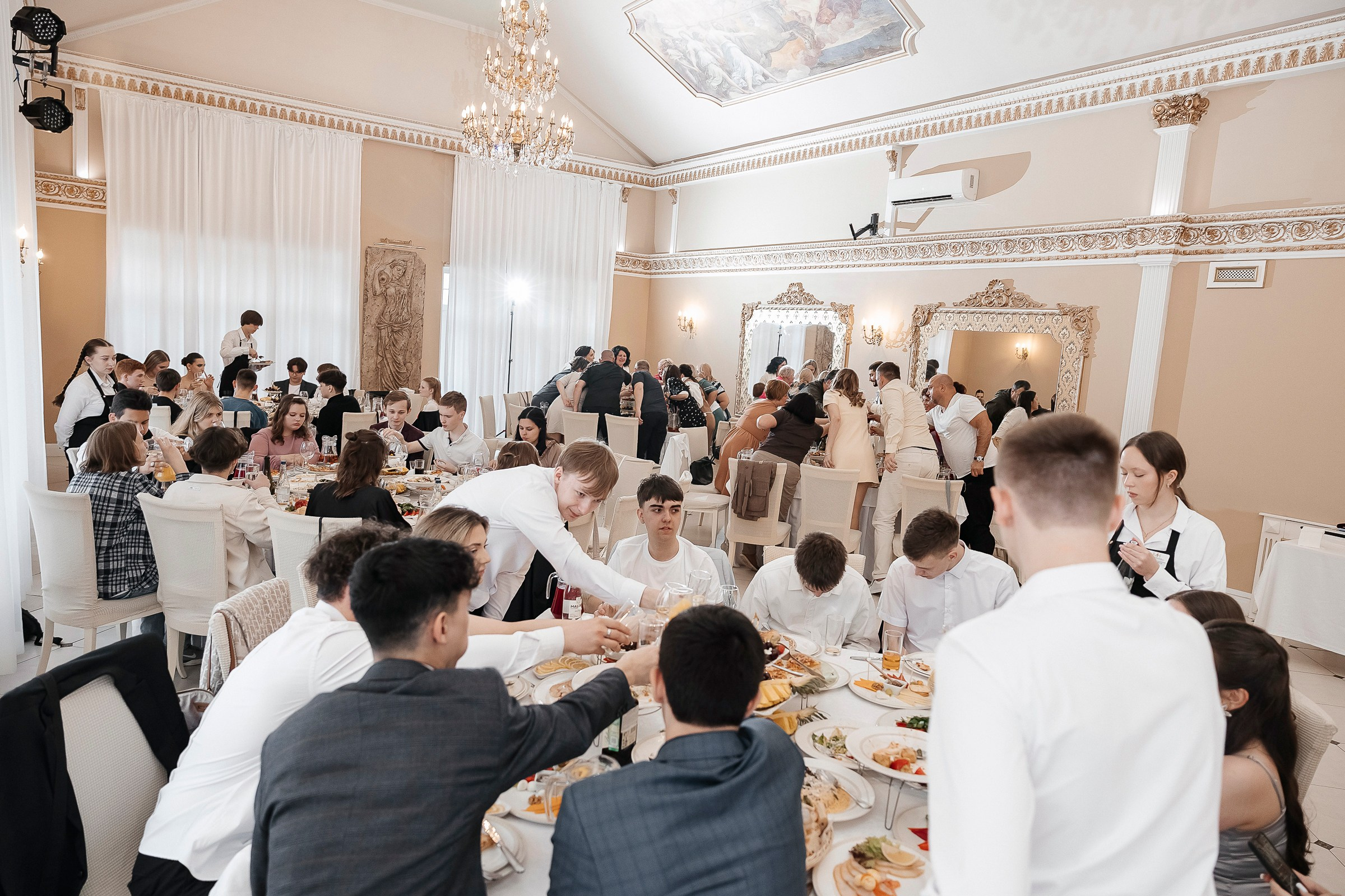 Выпускной СОШ № 15 Электросталь. Семейный и свадебный фотограф в Москве Леванова Александра