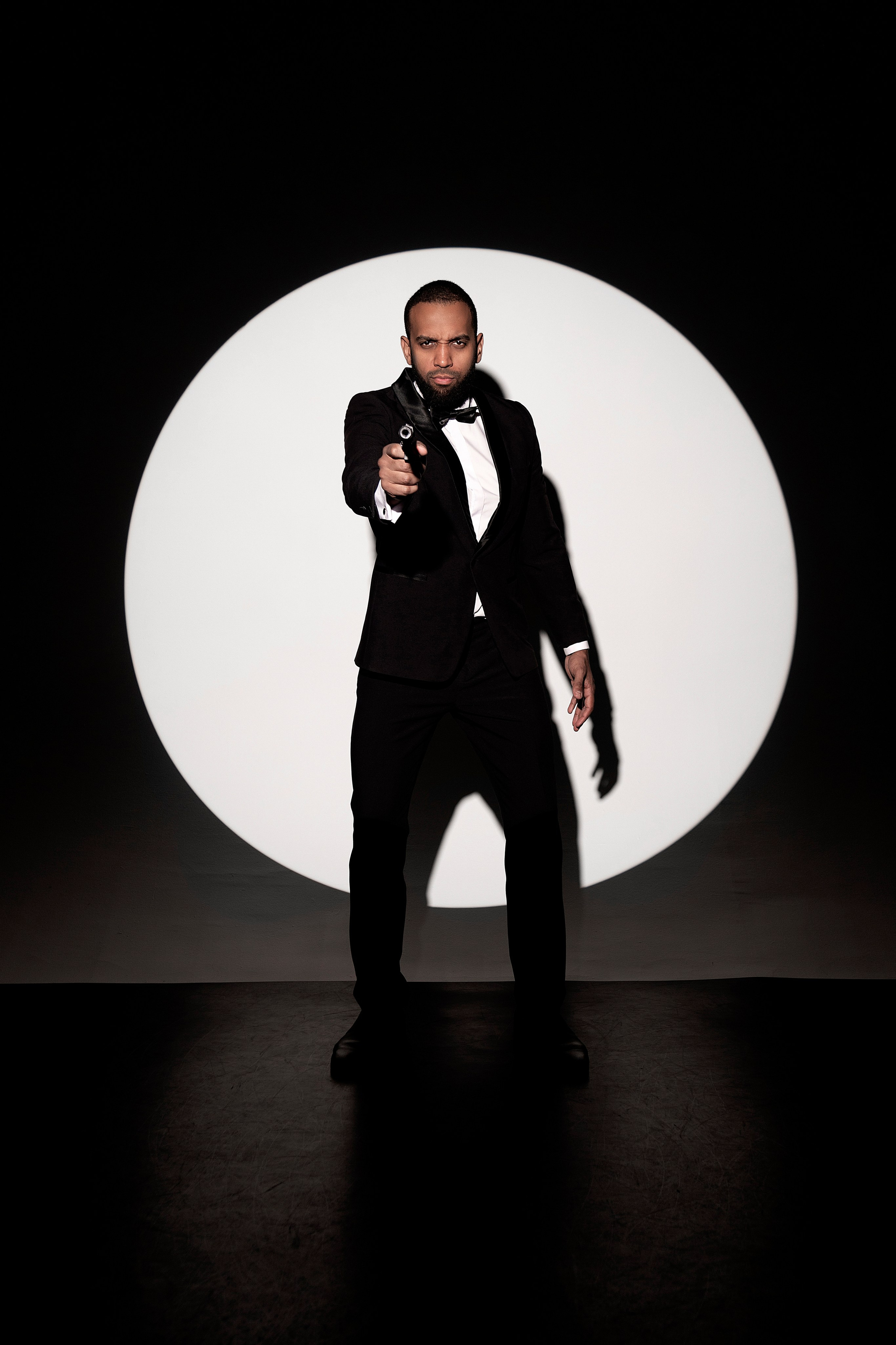 Джеймс Бонд. Настасья Перова Фотограф