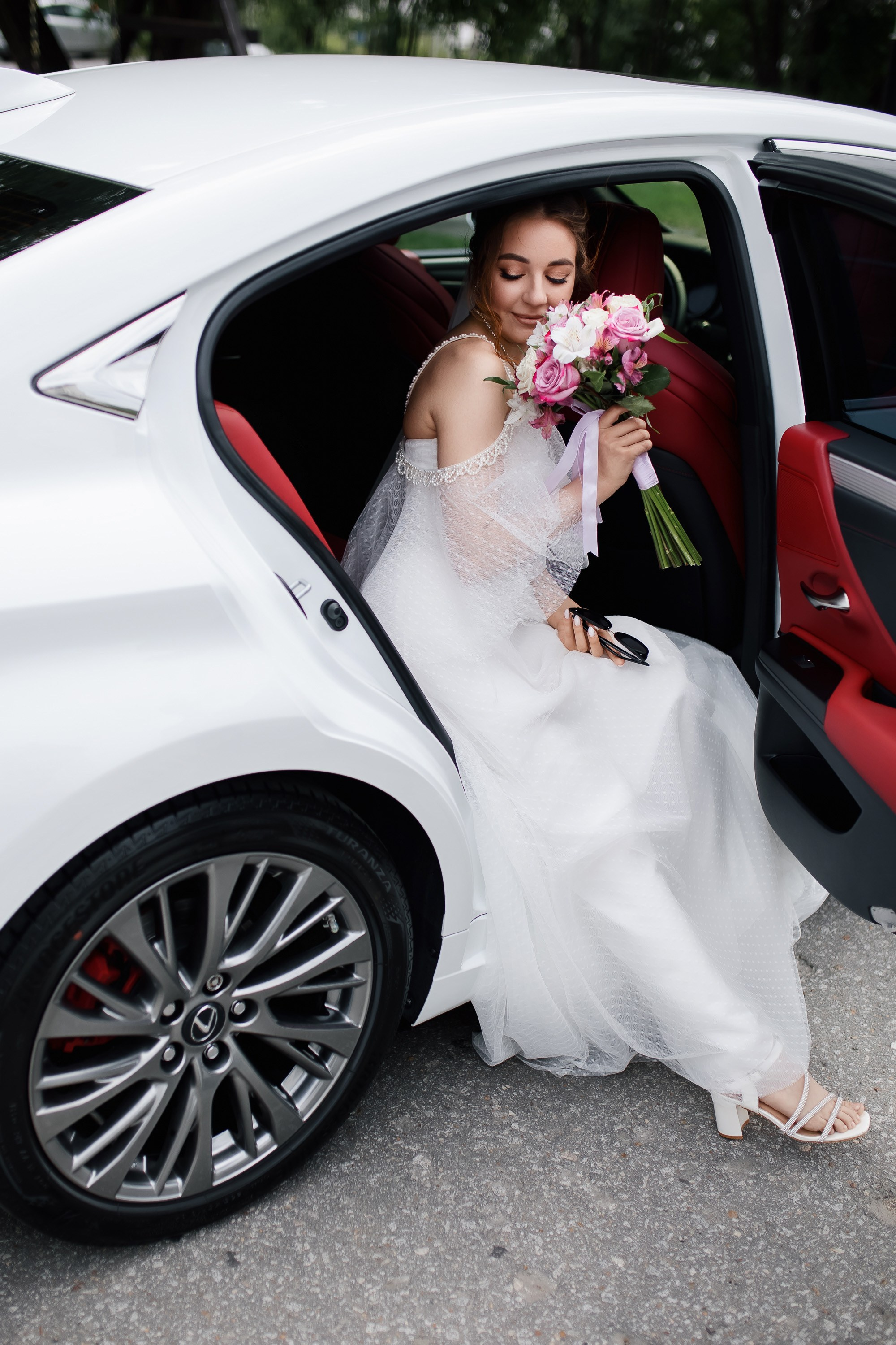 Ксения и Максим. Сборы Sopka. Прогулка по городу. Свадебный фотограф в Хабаровске