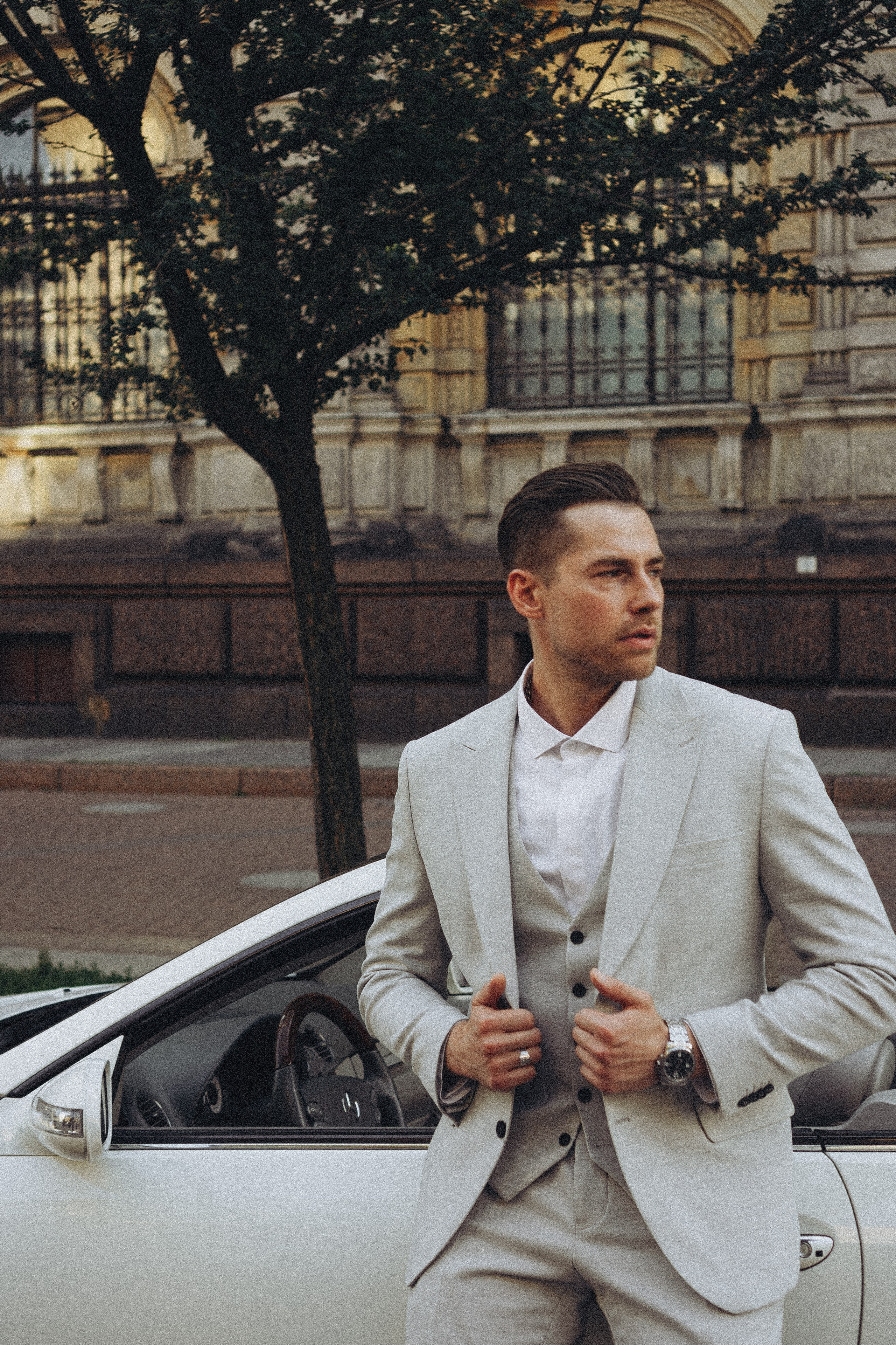 Свадебная сьемка у академии Штиглица. Профессиональный фотограф, Санкт-Петербург — Виктория Богомолова