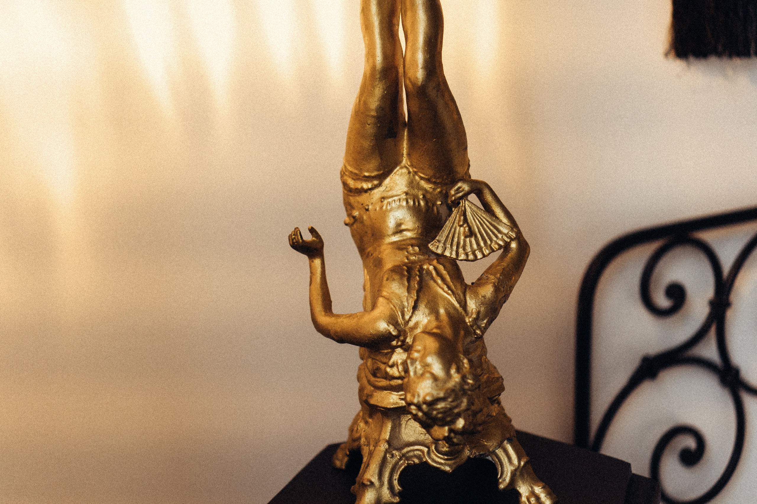 УТРО ЖЕНИХА И НЕВЕСТЫ В ПИТЕРСКОЙ КВАРТИРЕ И СЬЕМКА С СВАДЕБНЫХ ОБРАЗАХ. Профессиональный фотограф, Санкт-Петербург — Виктория Богомолова