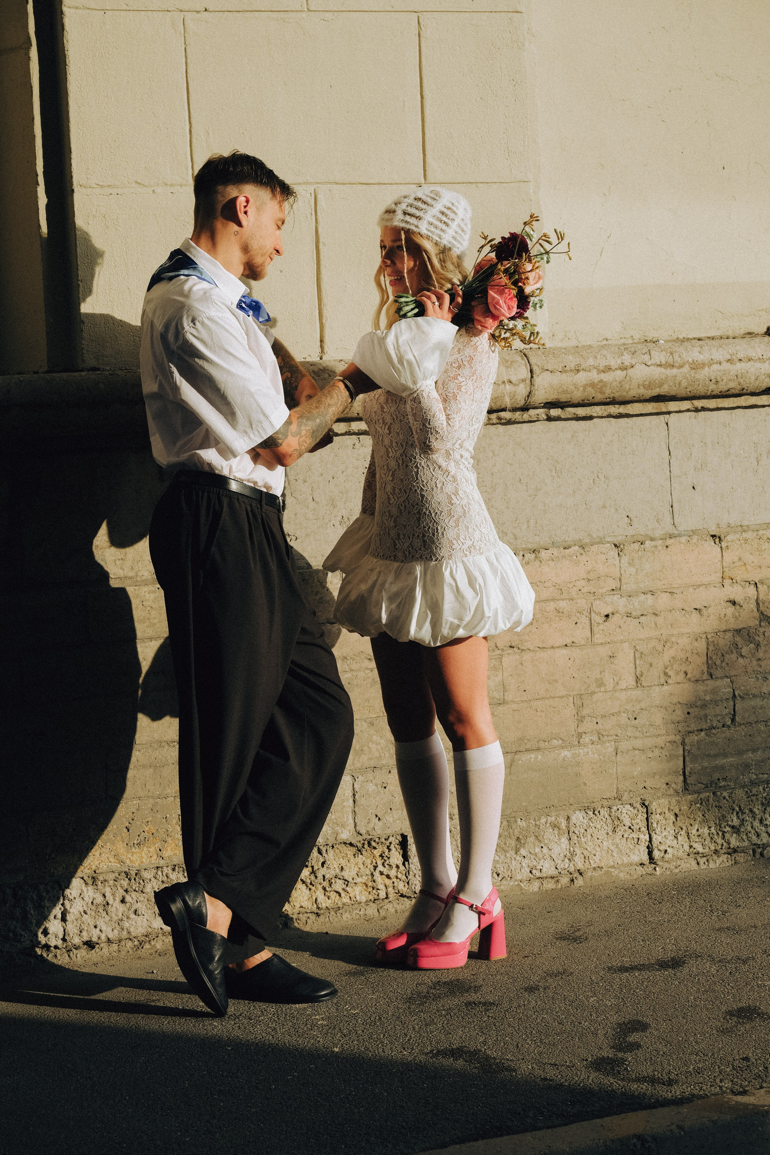 СВАДЕБНАЯ СЬЕМКА С КАБРИОЛЕТОМ В САНТК-ПЕТЕРБУРГЕ НА ПЕТРОГРАДКЕ В ОТЕЛЕ ПАНОРАМИКА. Профессиональный фотограф, Санкт-Петербург — Виктория Богомолова