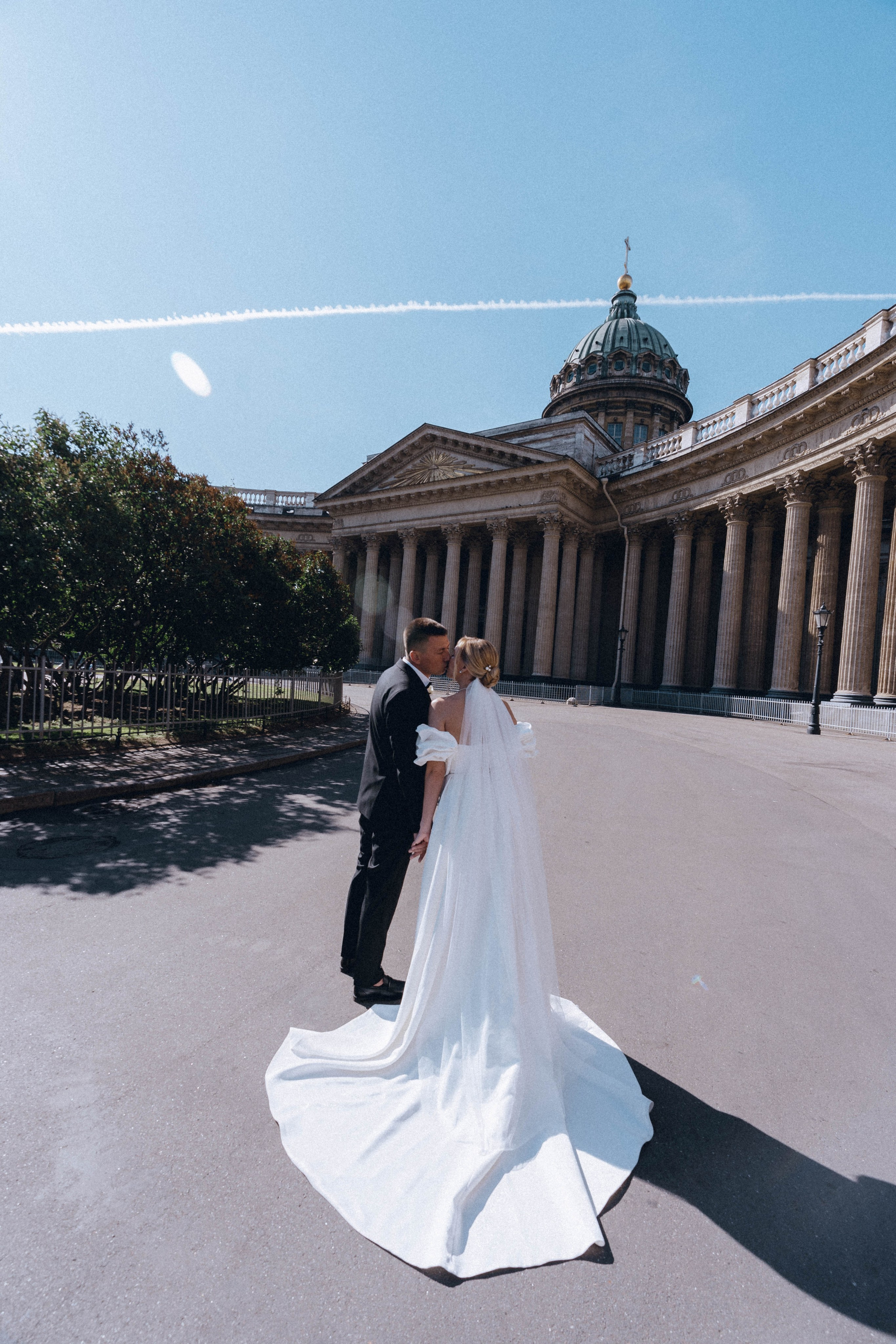 СВАДЕНБНАЯ СЬЕМКА НА КАТЕРЕ ПО КАНАЛАМ САНКТ-ПЕТЕРБУРГА И В АКВАТОРИИ НЕВЫ. Профессиональный фотограф, Санкт-Петербург — Виктория Богомолова