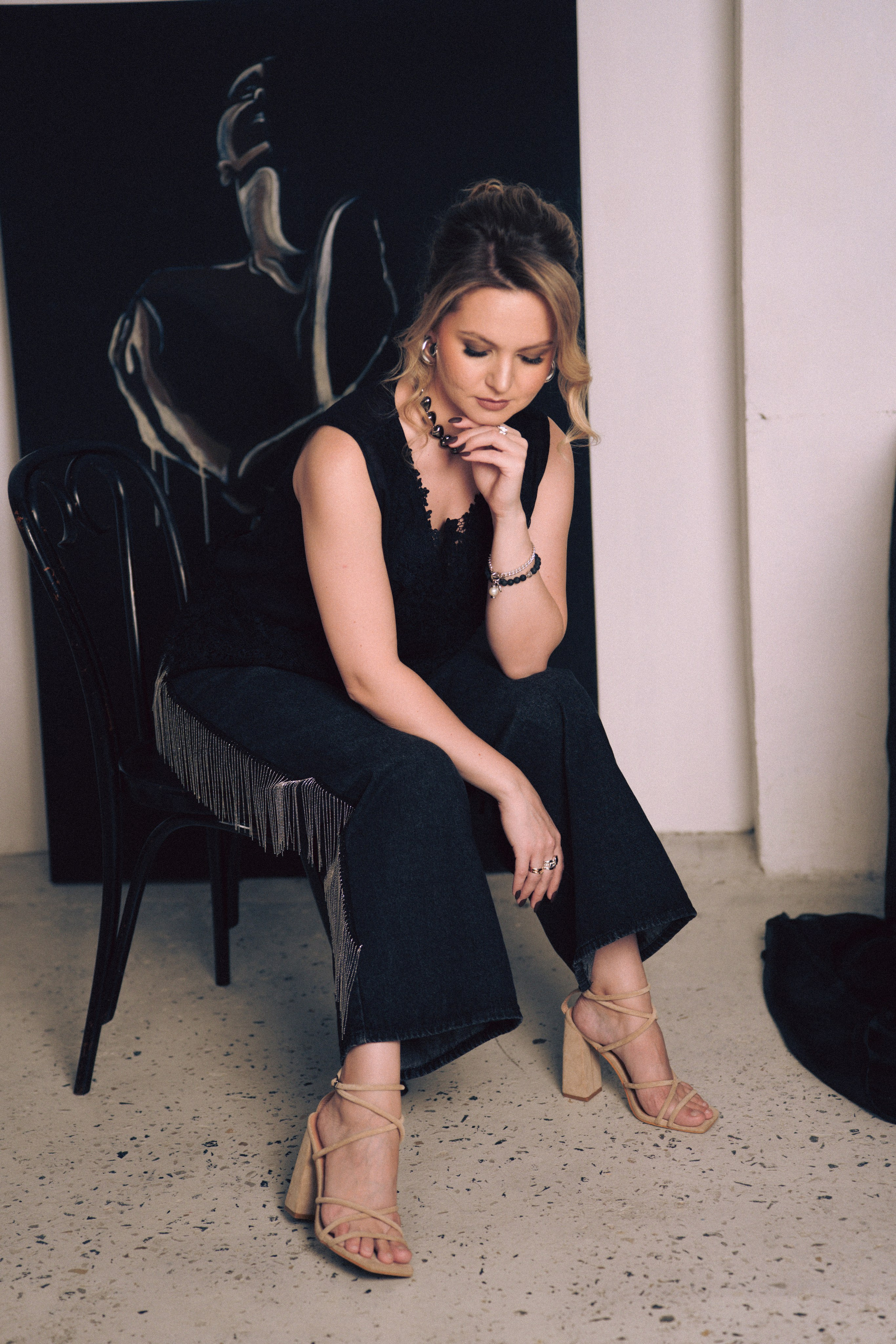 НОВОГОДНЯЯ ФОТОСЕСИИЯ В СТУДИИ ДЛЯ ДЕВУШКИ И ПРОГУЛКА ПО ЧЕРНЫШЕВСКОЙ. Профессиональный фотограф, Санкт-Петербург — Виктория Богомолова