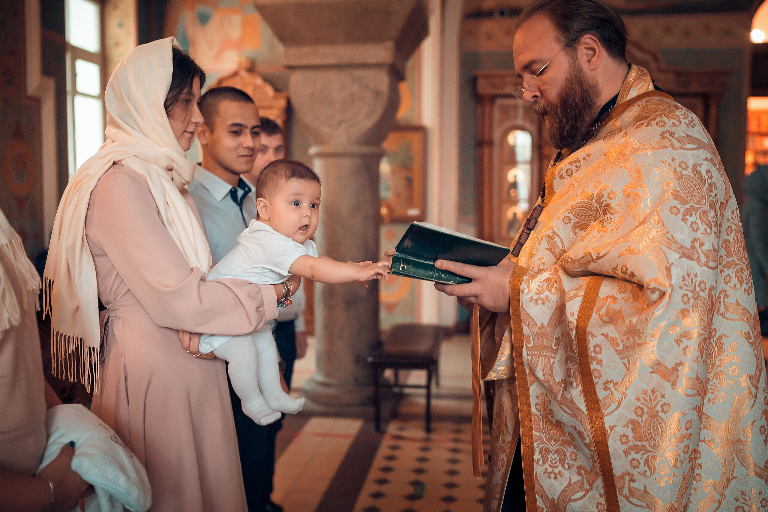 Крещение Миры Храм Иоанна Предтечи. Фотограф на Крещение и Венчание в Красноярске Рамазанова Юлия