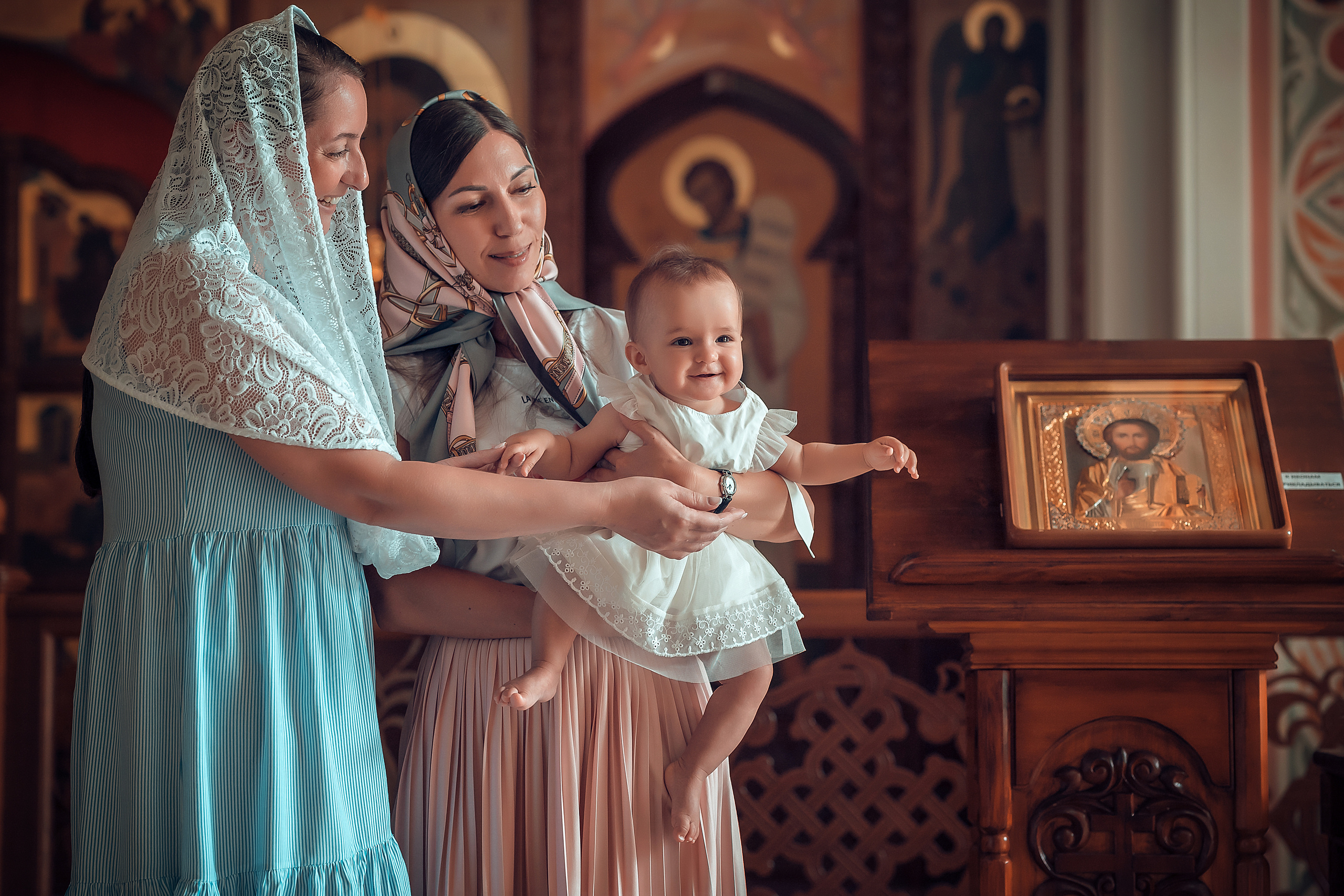 Крещение Арины Храм Иоанна Предтечи. Фотограф на Крещение и Венчание в Красноярске Рамазанова Юлия