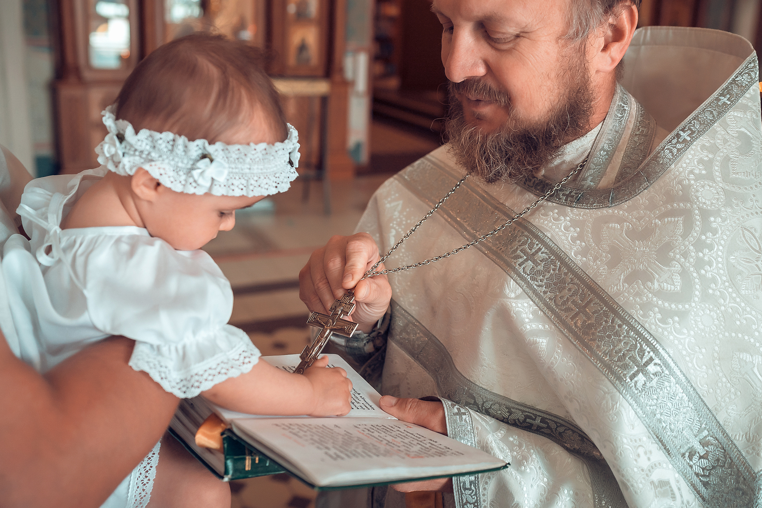 Крещение Арины Храм Иоанна Предтечи. Фотограф на Крещение и Венчание в Красноярске Рамазанова Юлия