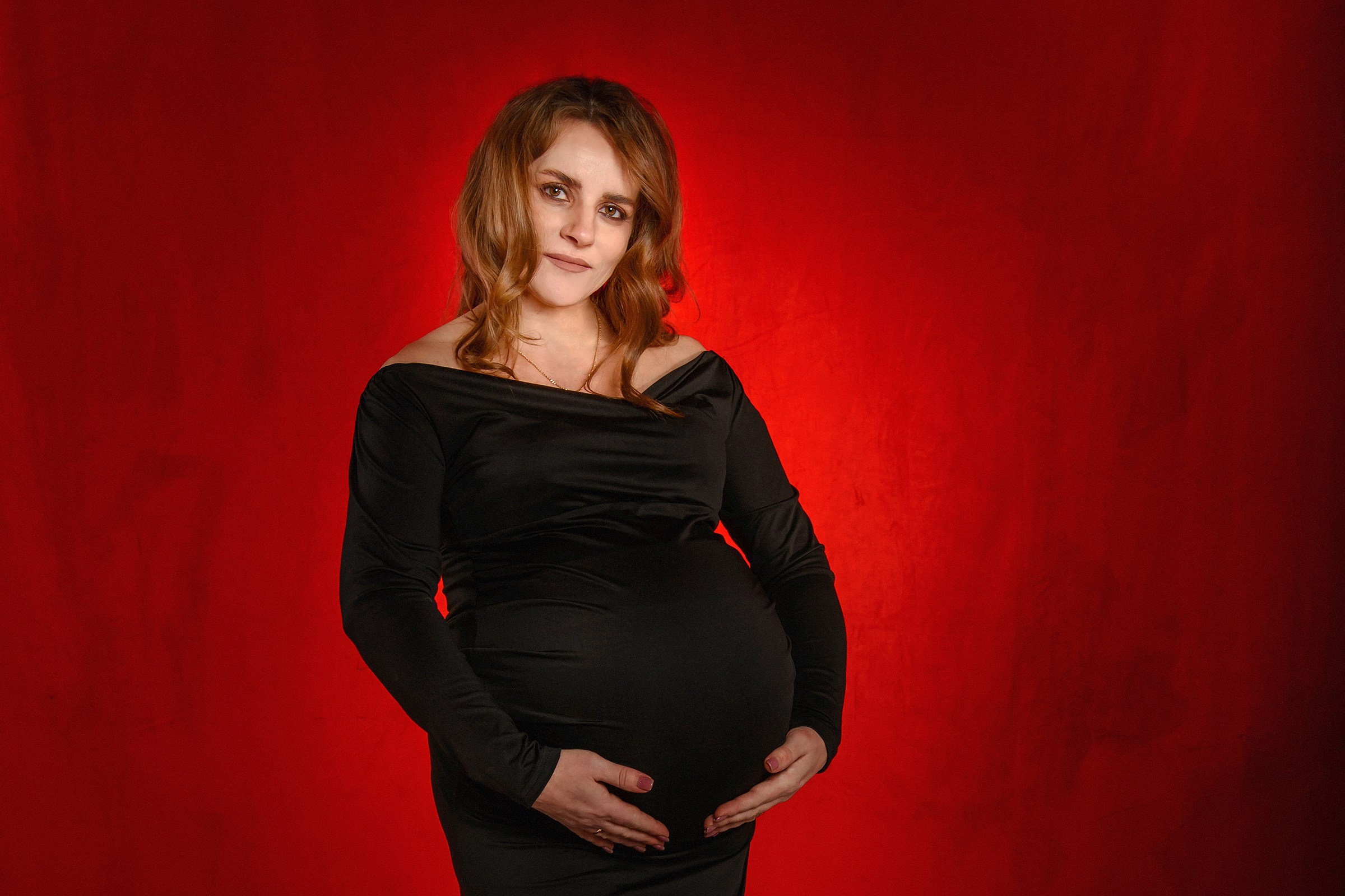 Фотосессия беременности в студии. Фотограф Оксана Сафонова