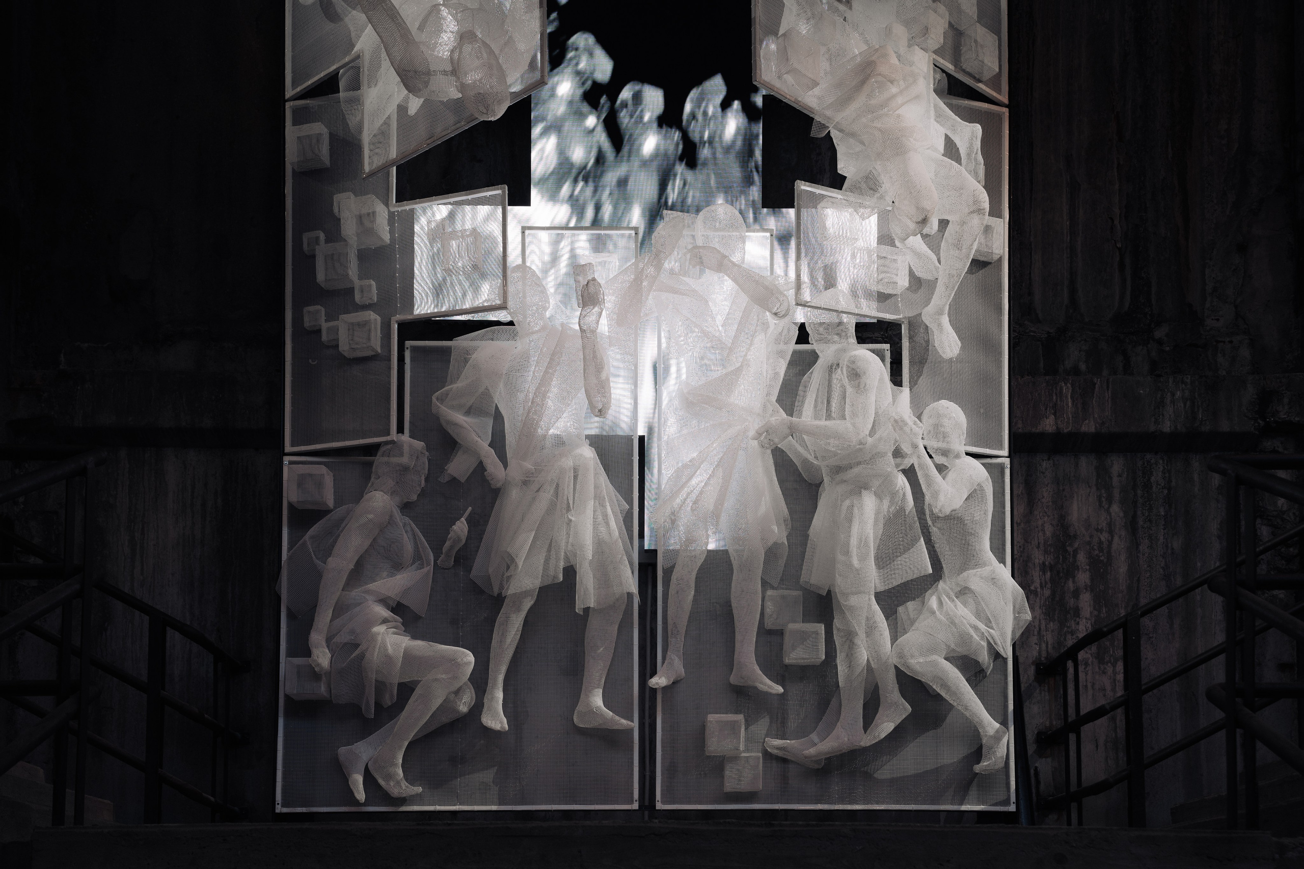 Outline 2024. @tomrus: Рустам Шагиморданов — фотограф