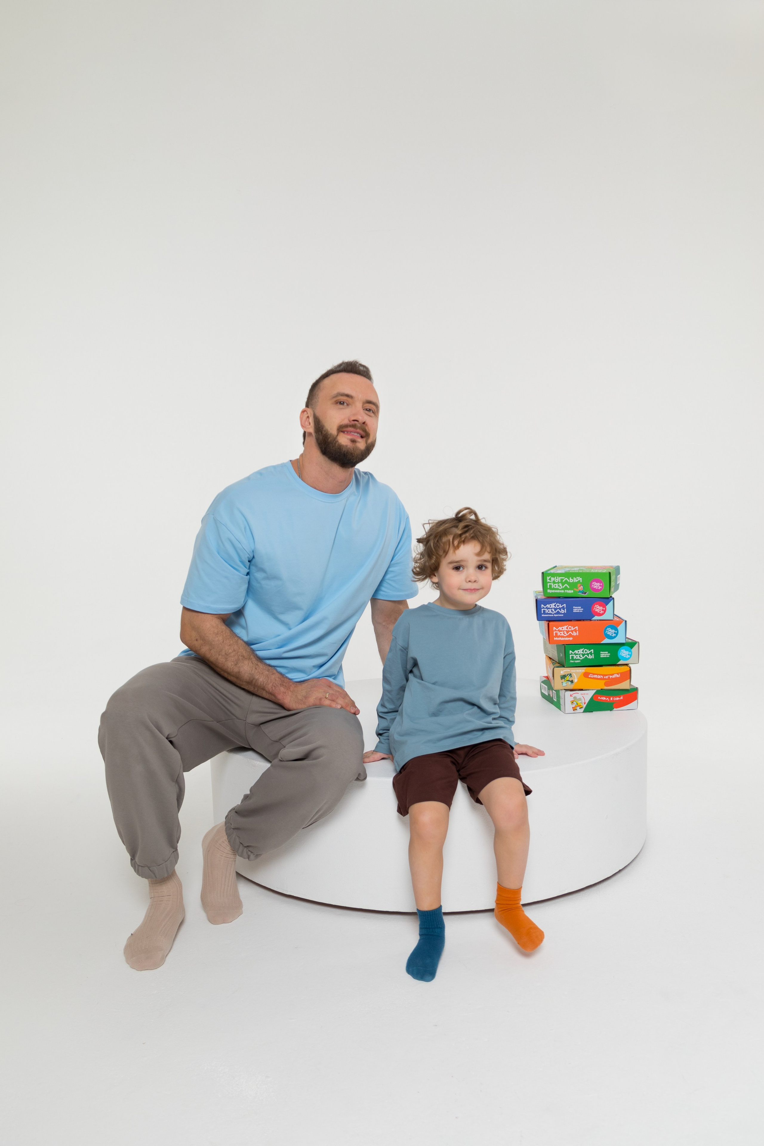 Имиджевая и каталожная съёмка для бренда детских пазлов. Детский и контент фотограф Надя Волкова Санкт-Петербург