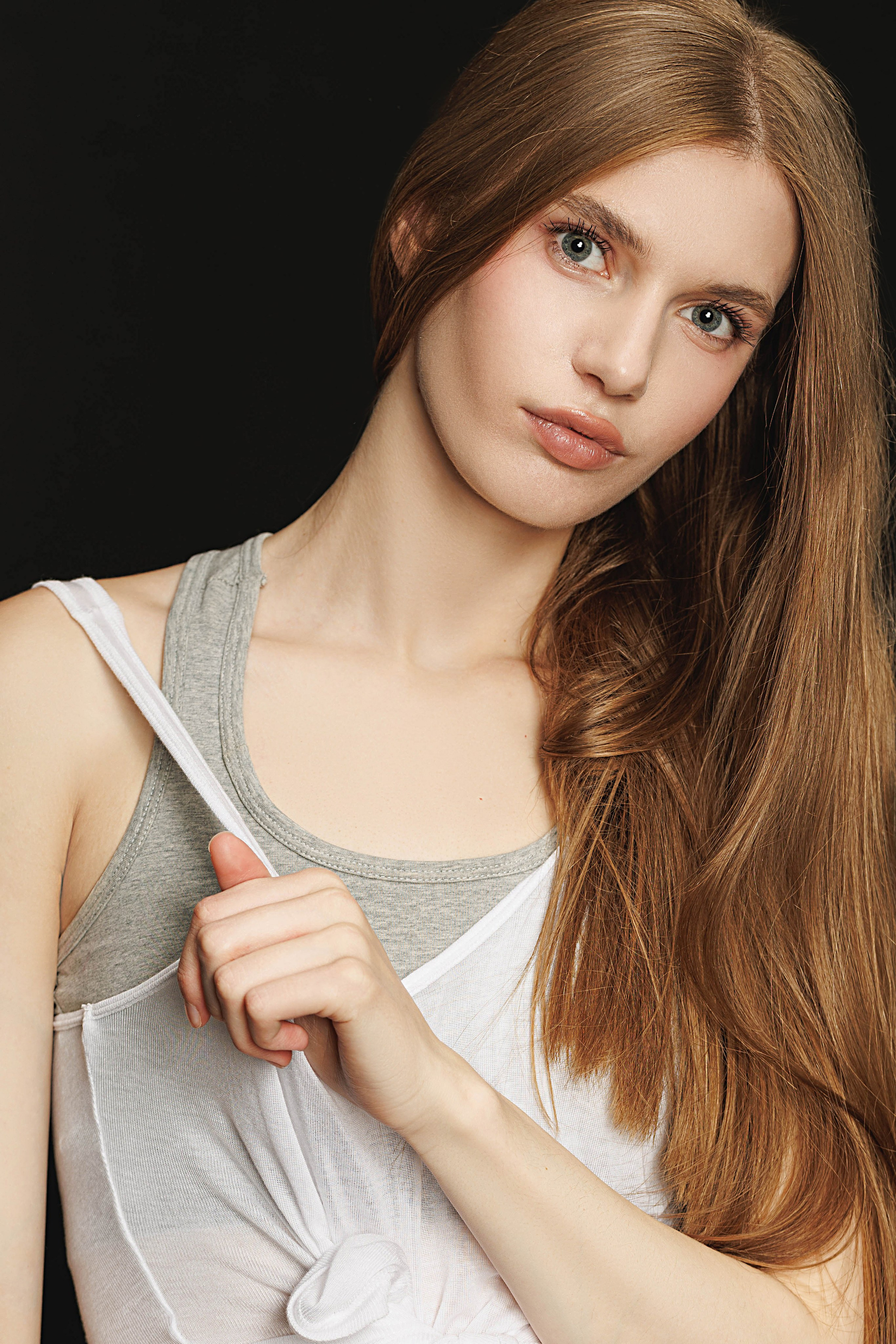 Модельные тесты и снэпы. Фотограф в Москве Повеквечных Софья