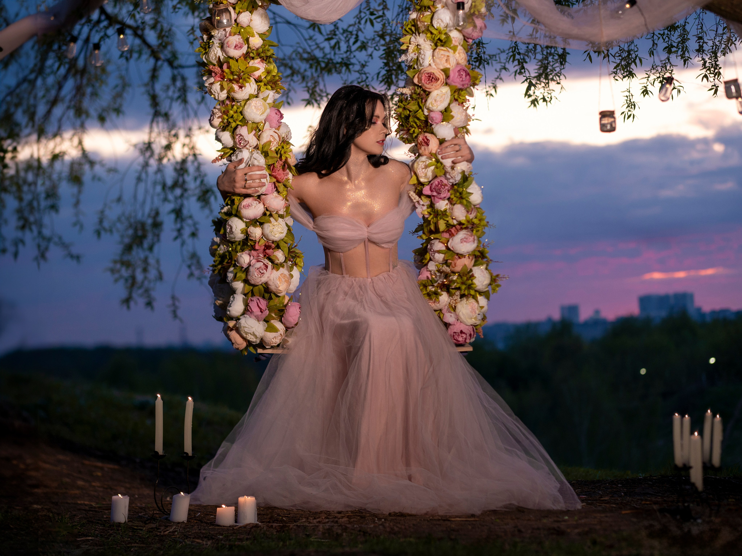 Цветочные качели. Арт фотограф, женский фотограф Москва