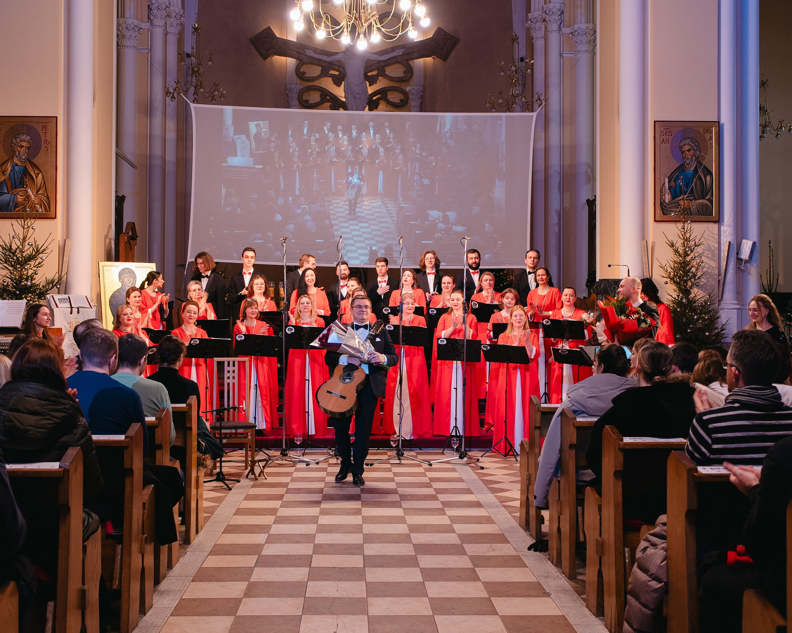 «Цыганское романсеро» в Кафедральном соборе. Дмитрий Бородаев