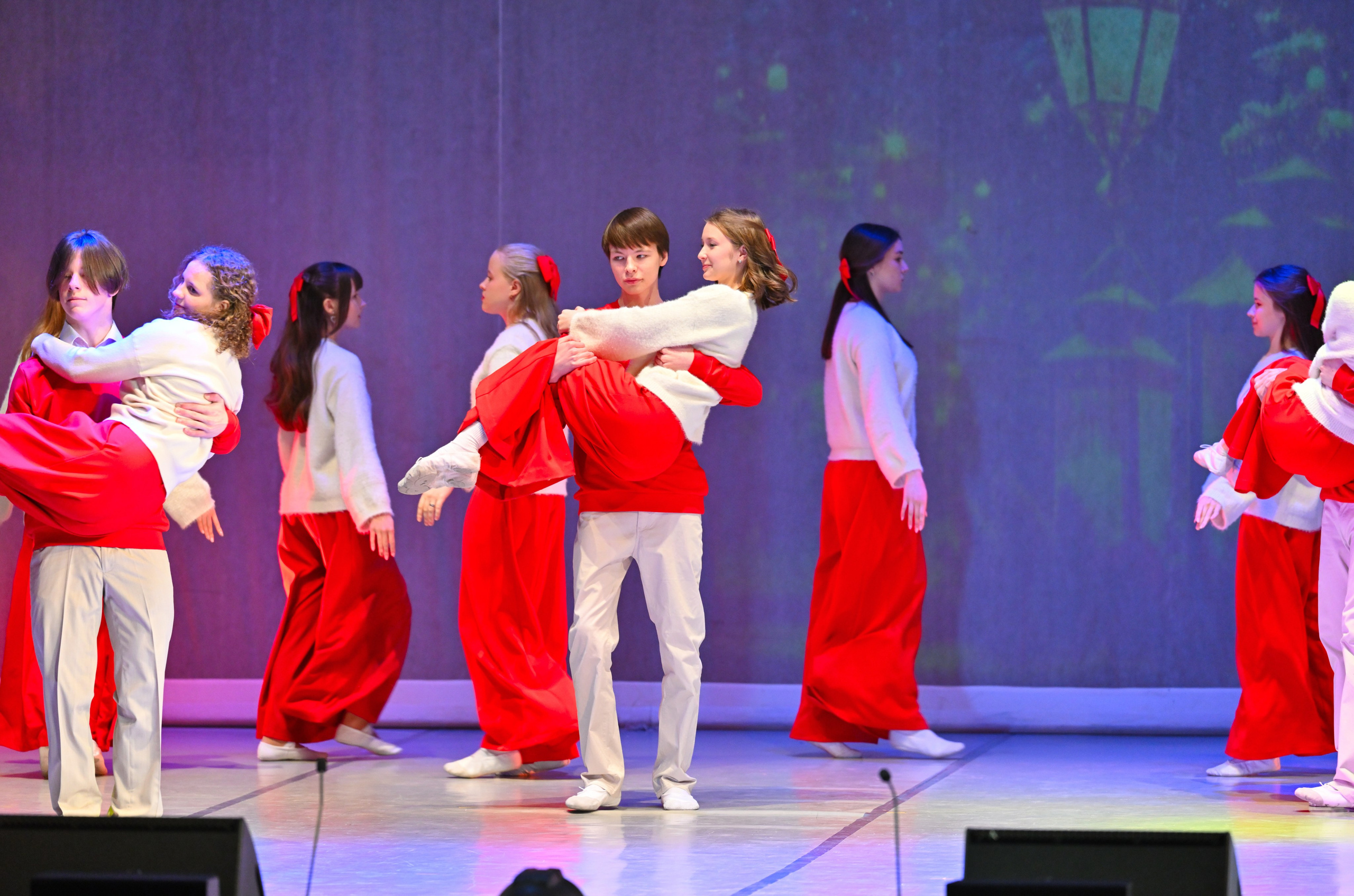 2025-12-19 Танцы ДК. Снежинск фото Андрианов