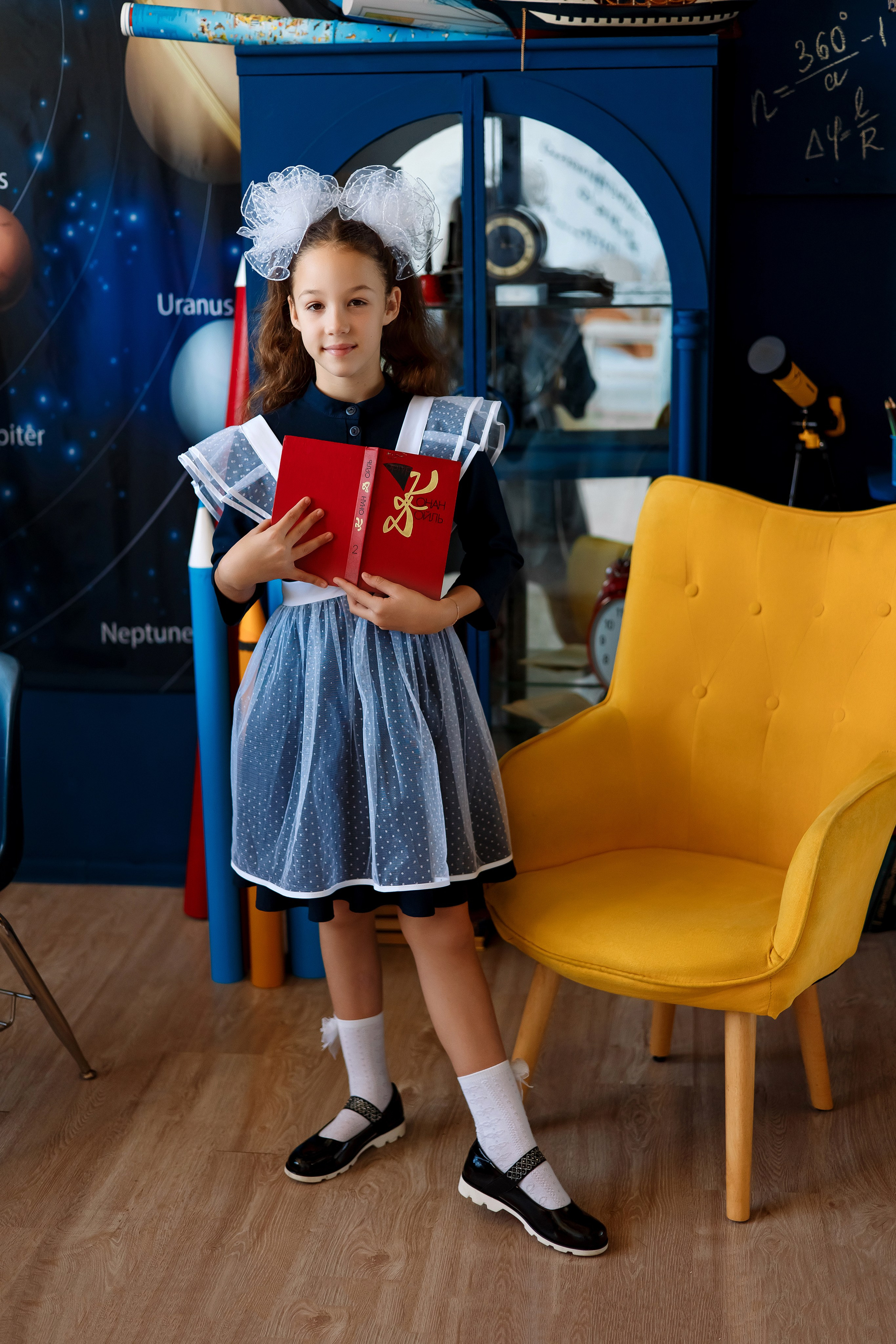 4 класс фотосессия в фотостудии. Фотограф Любовь Корниенко, Примоский край