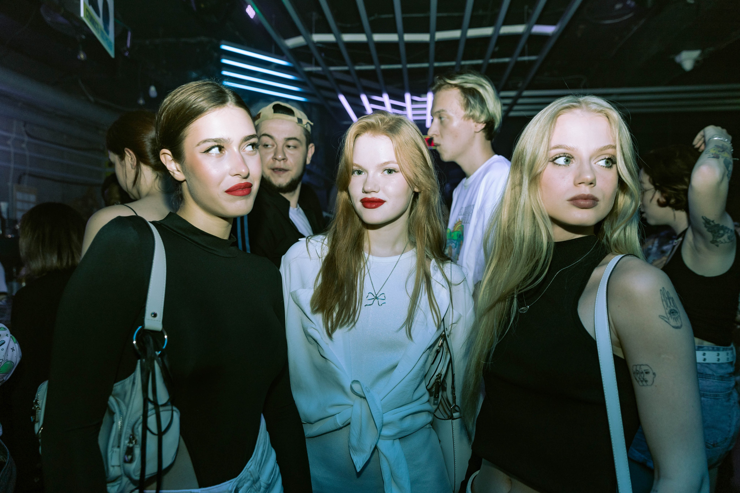 Mishka-bar 4. _Carpe diem_