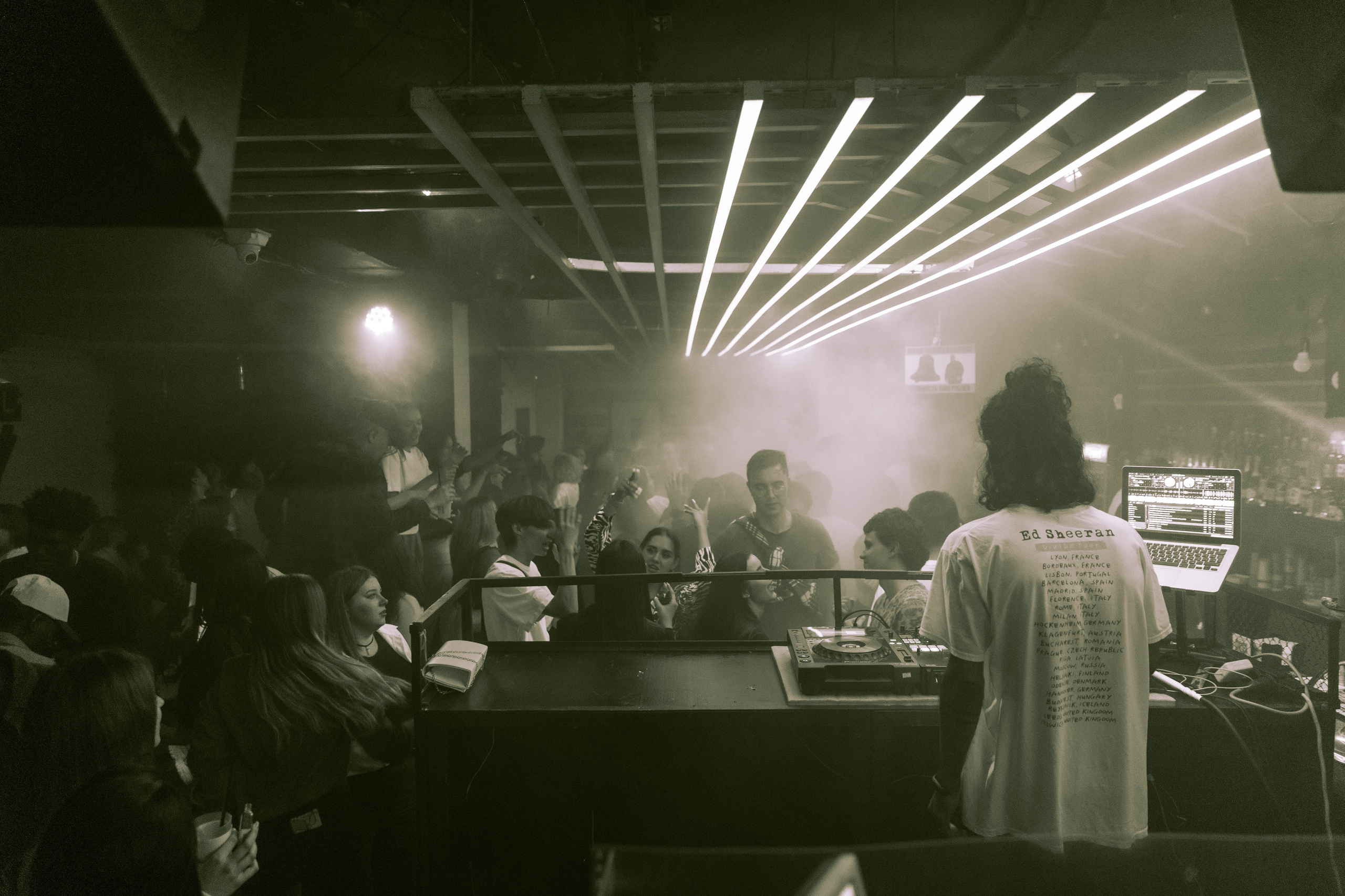 Mishka-bar 1. _Carpe diem_