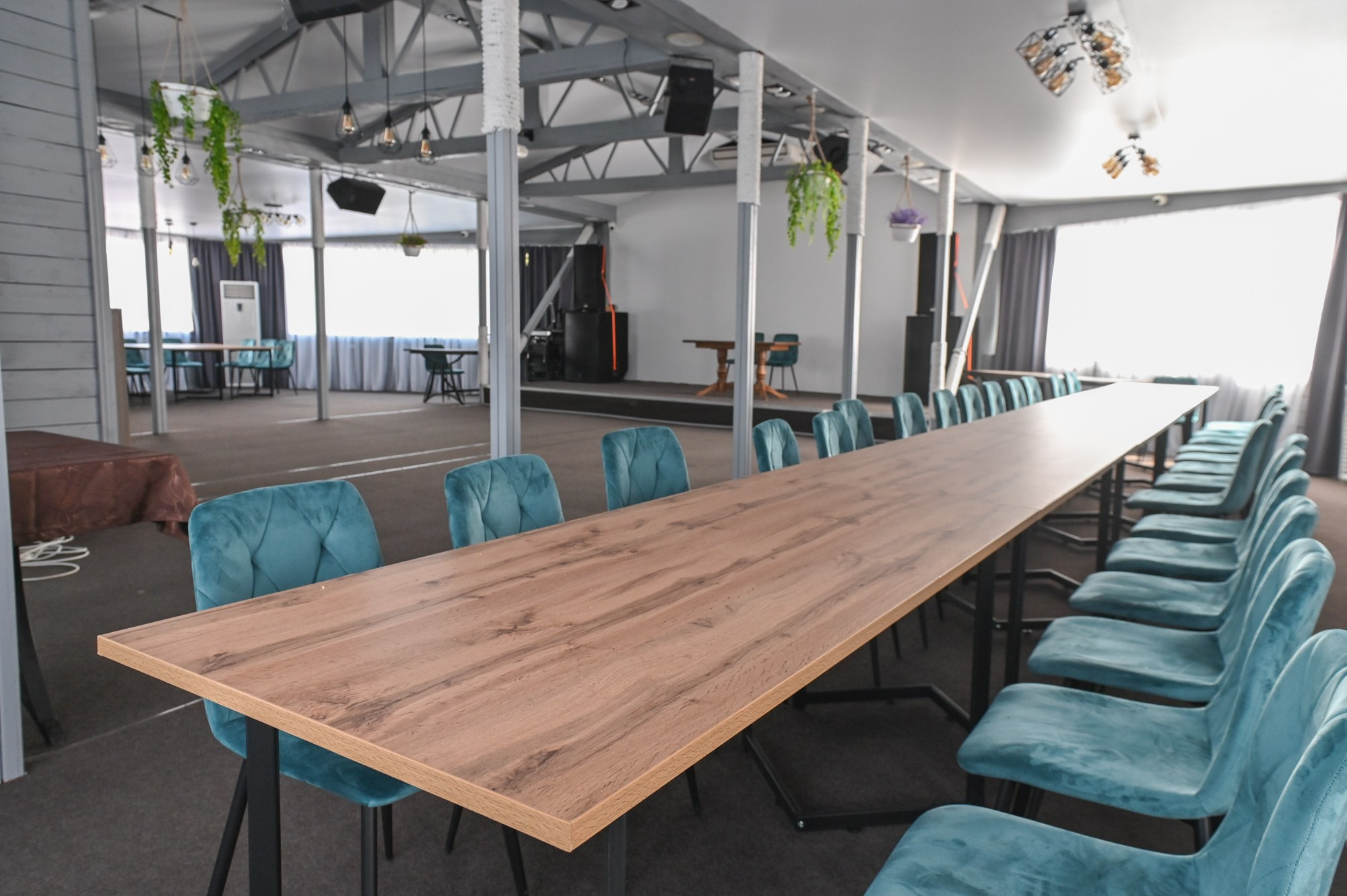 База Тургенев