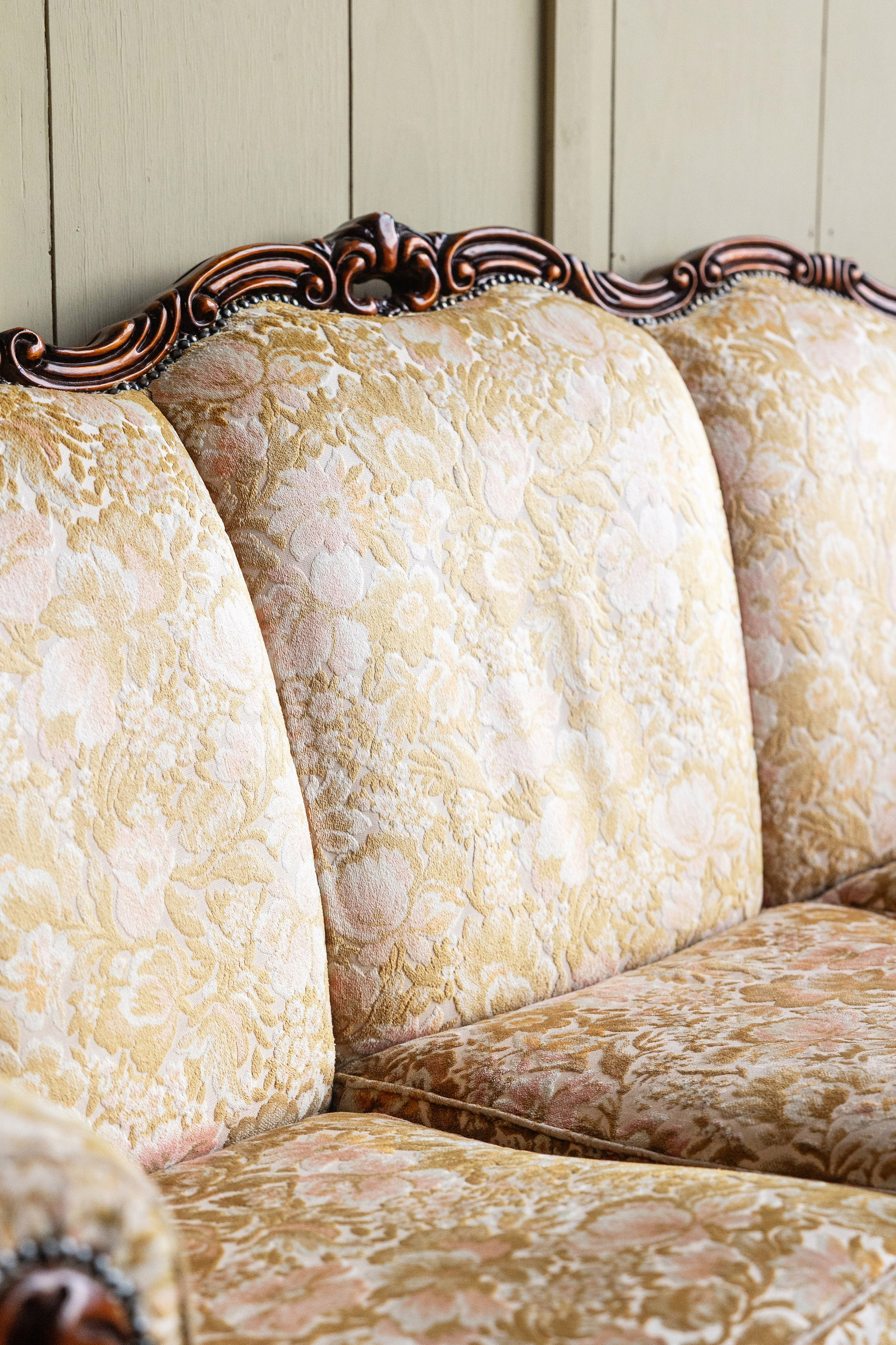 Зал Мастерская в фотостудии Питер в Сургуте - идеальное место для семейных и индивидуальных фотосессий