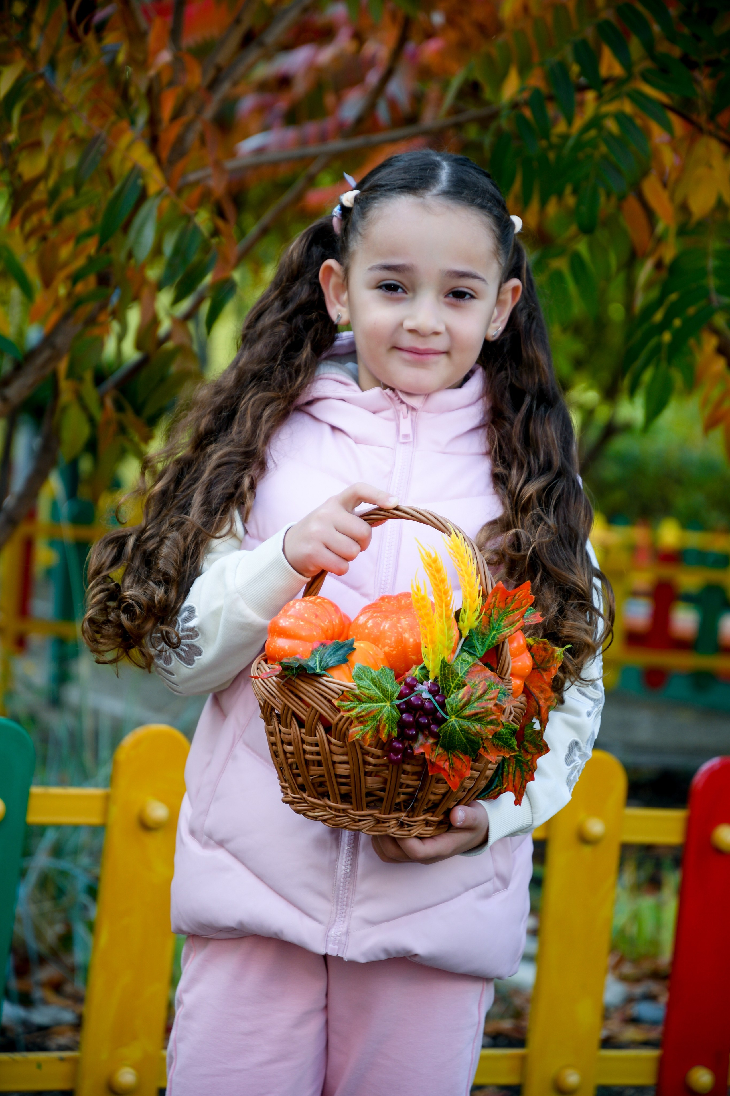 Фотосессия для выпускного альбома на прогулке. Вячеслав Скрипник Фотограф Краснодар