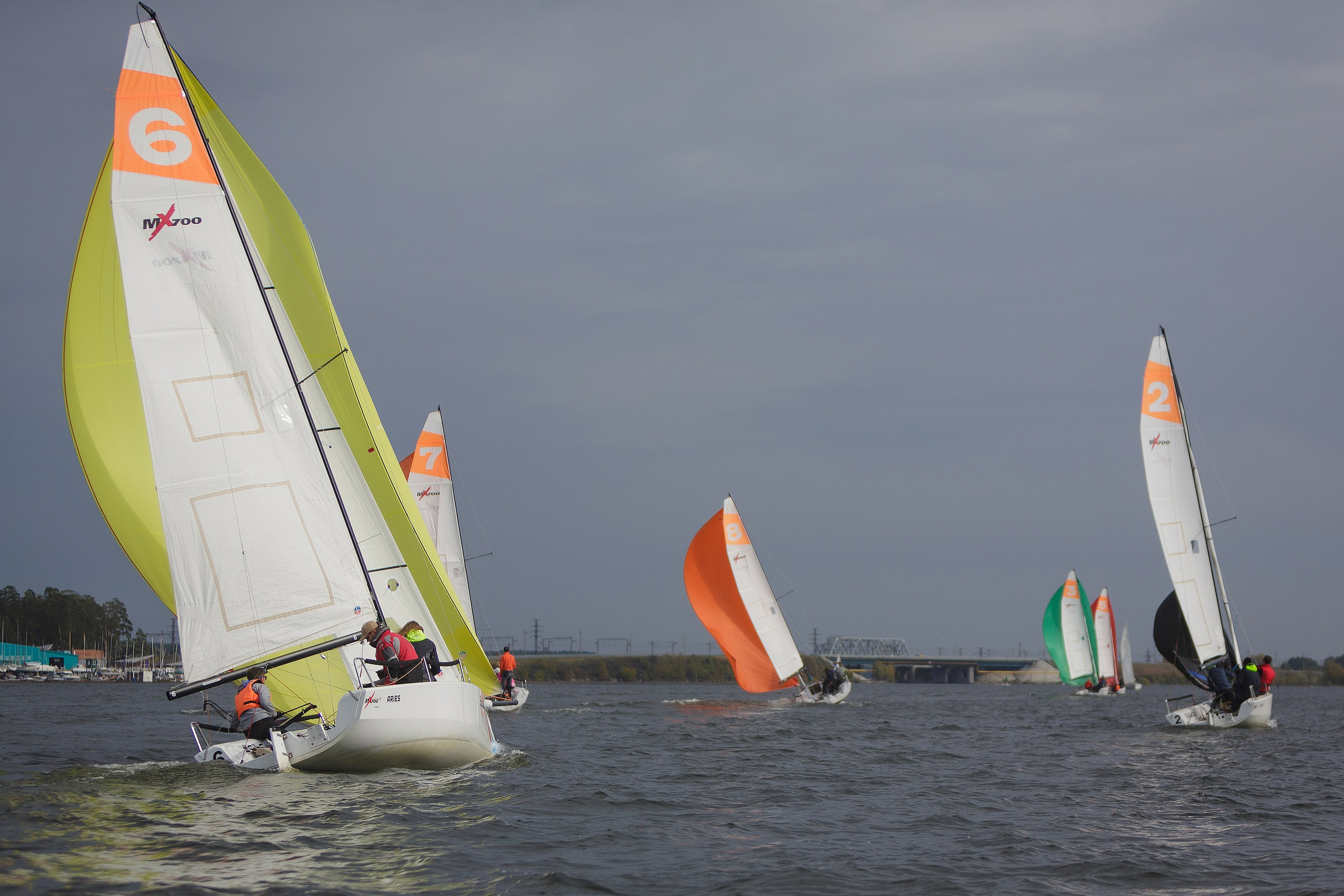 ЯХТИНГ. Roman Photo