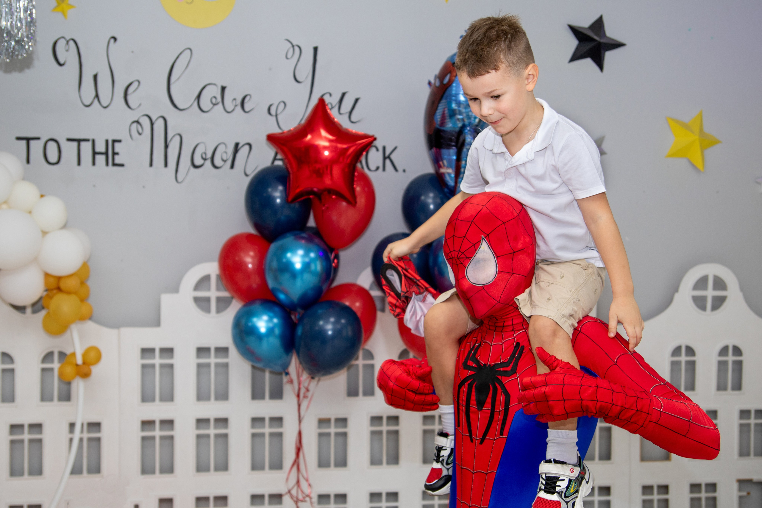 Детское день рождение. Party Kids. Фотограф в Самаре Алексей Головачёв