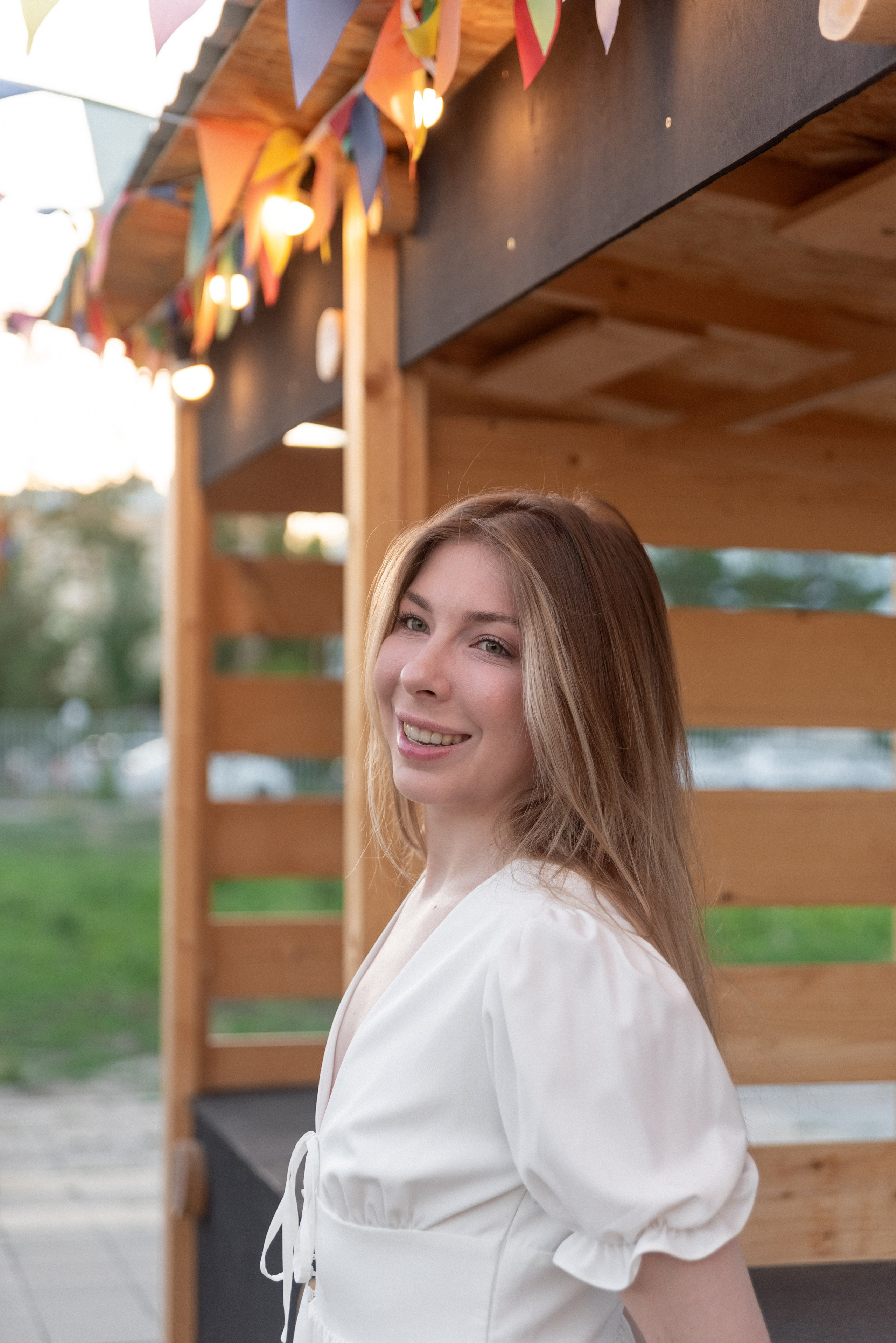 Love Story карусель. Аня и Никита. Фотограф Алеся Груздо Волгоград