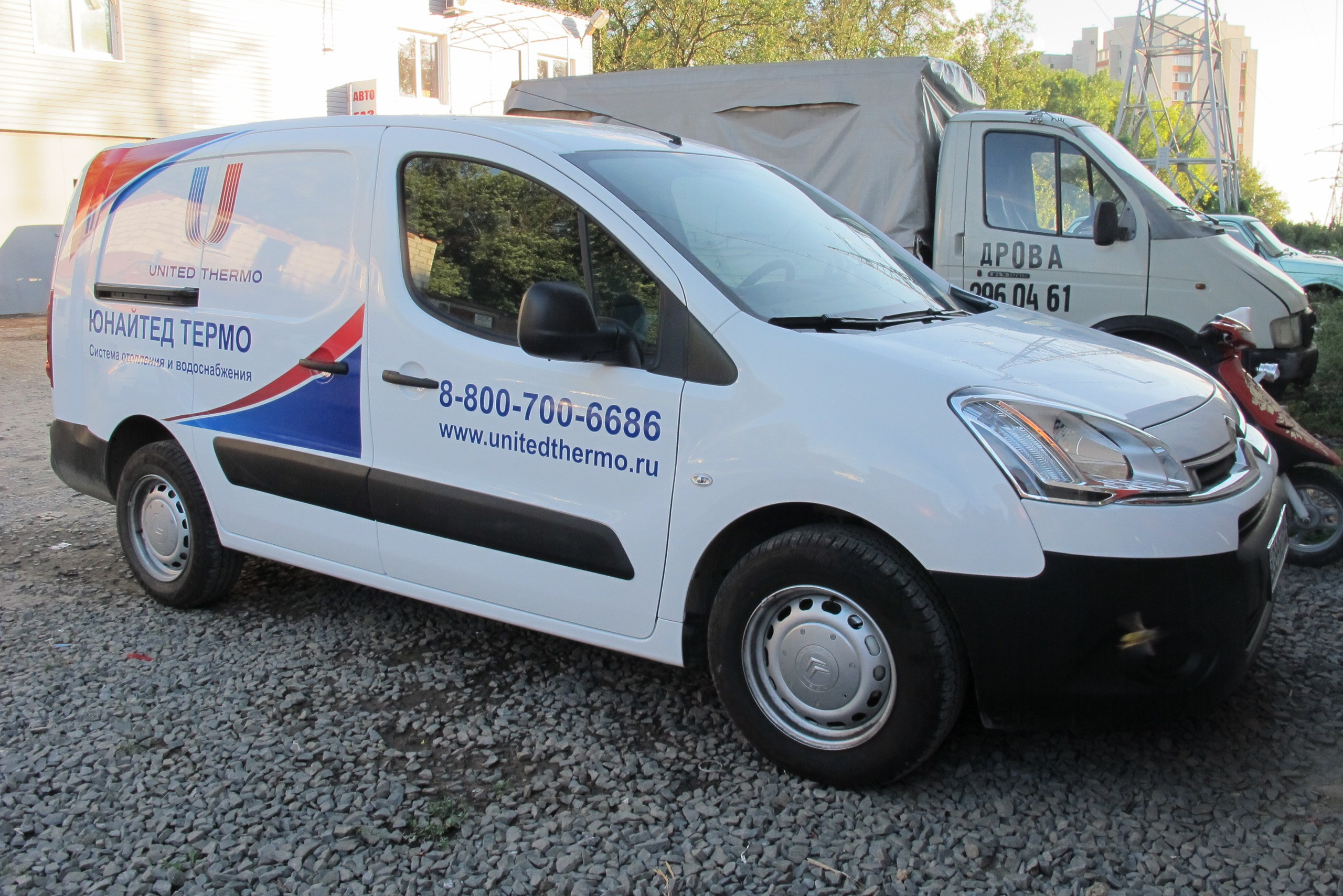 Брендинг. Профессиональная оклейка защитными и декоративными пленками