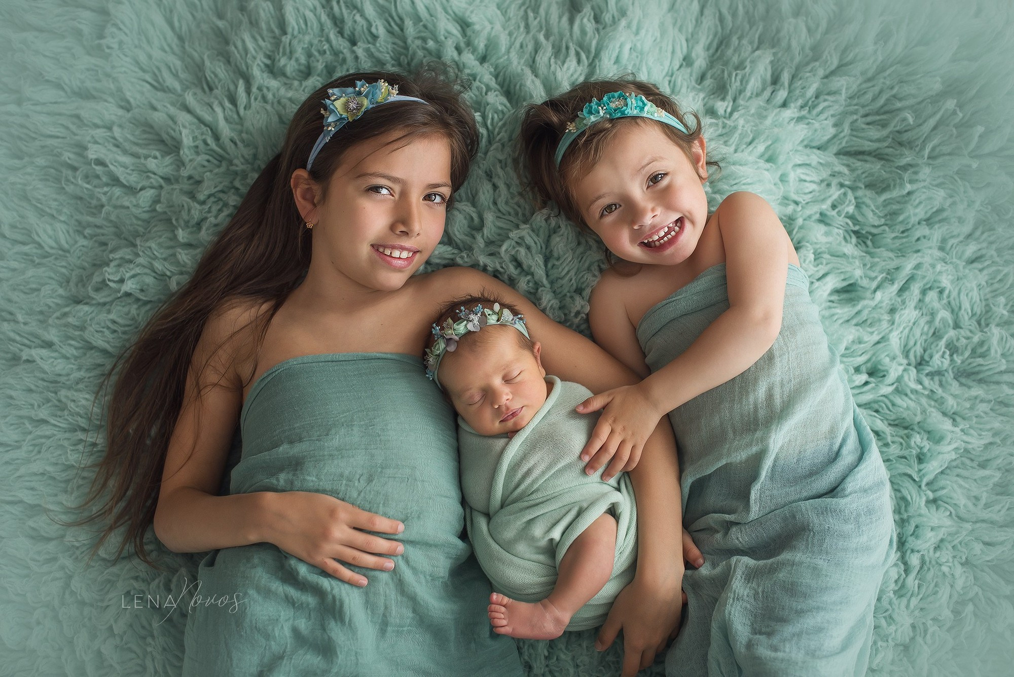 Новорожденные малыши владивосток. Детский и семейный фотограф Елена Новоселова в г. Владивосток