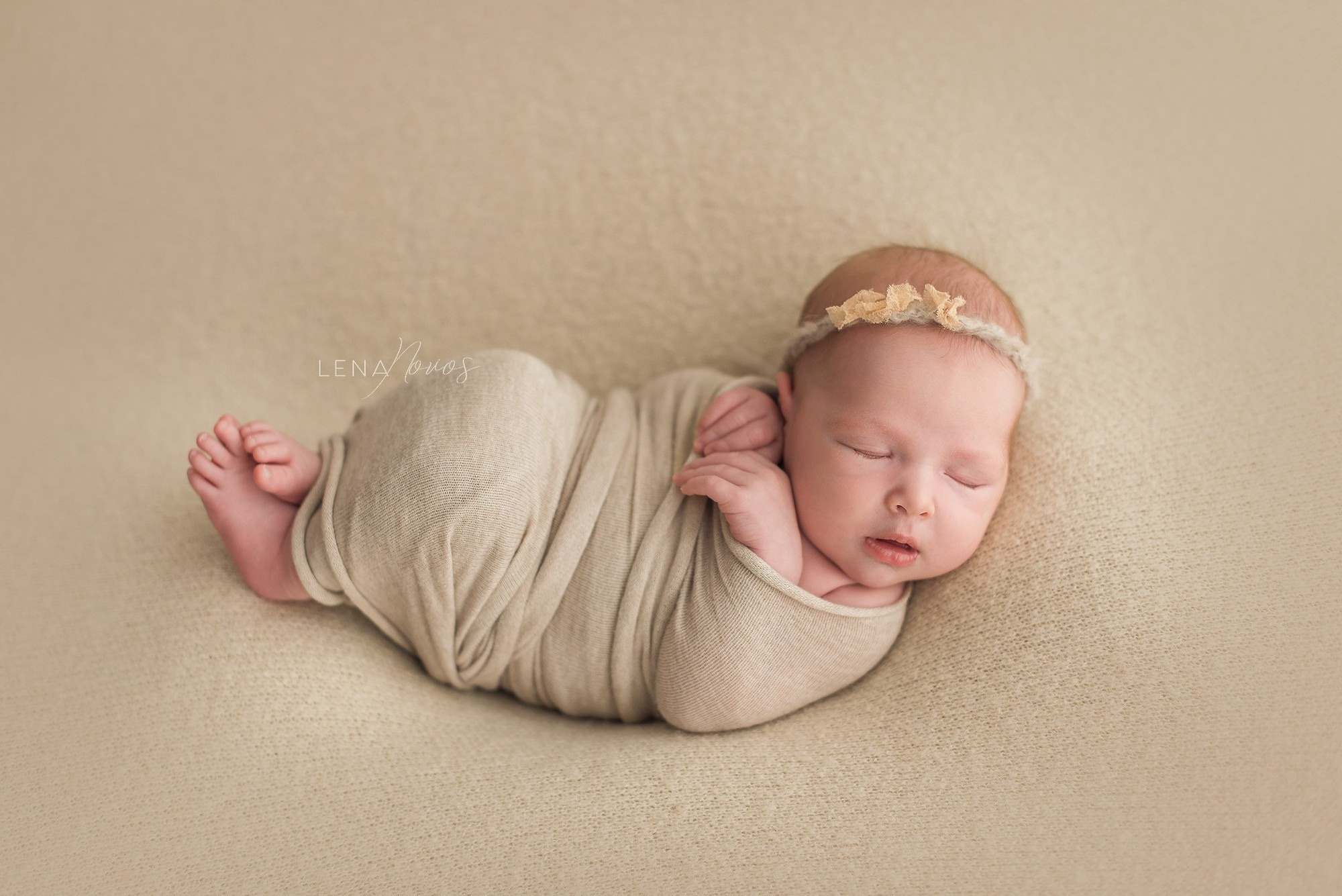 Новорожденные малыши владивосток. Детский и семейный фотограф Елена Новоселова в г. Владивосток