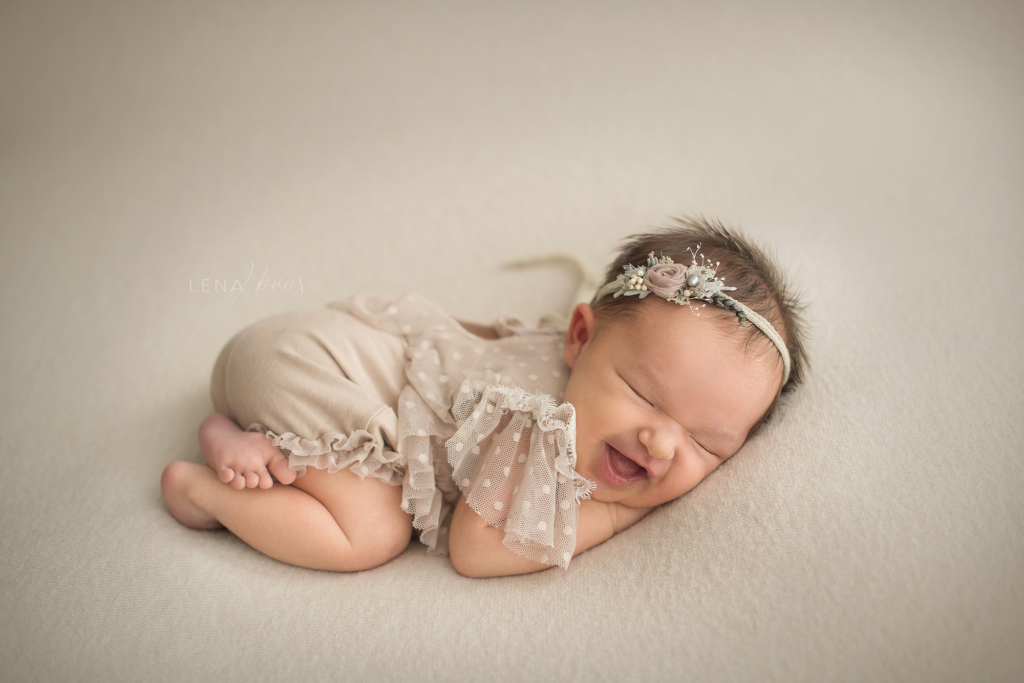 Новорожденные малыши владивосток. Детский и семейный фотограф Елена Новоселова в г. Владивосток