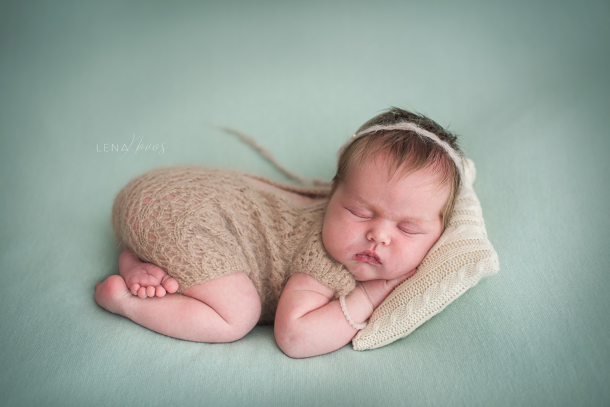 Новорожденные малыши владивосток. Детский и семейный фотограф Елена Новоселова в г. Владивосток