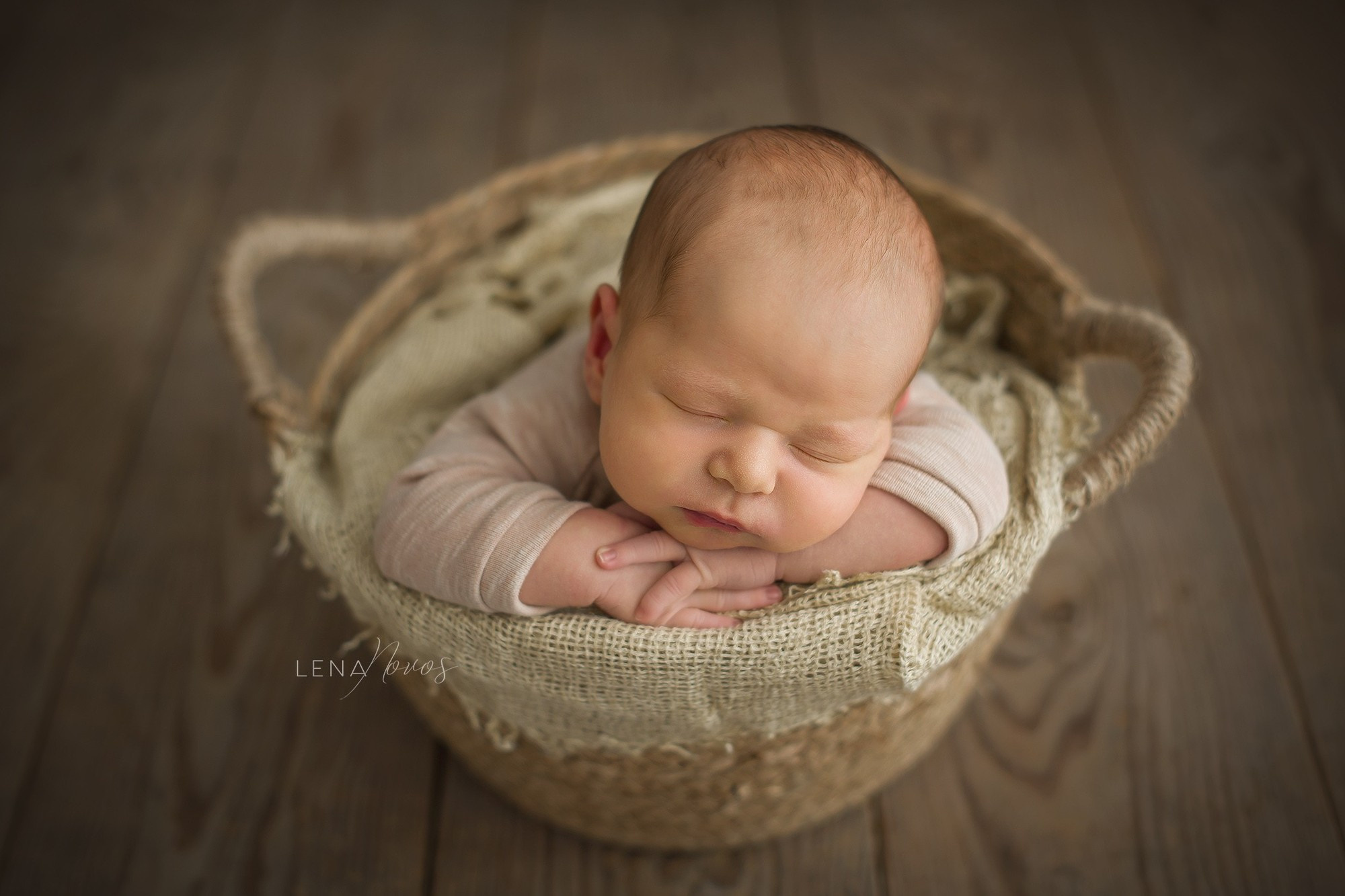 Новорожденные малыши владивосток. Детский и семейный фотограф Елена Новоселова в г. Владивосток