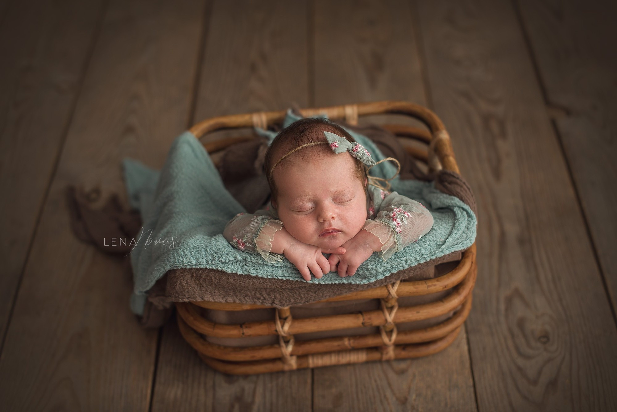 Новорожденные малыши владивосток. Детский и семейный фотограф Елена Новоселова в г. Владивосток