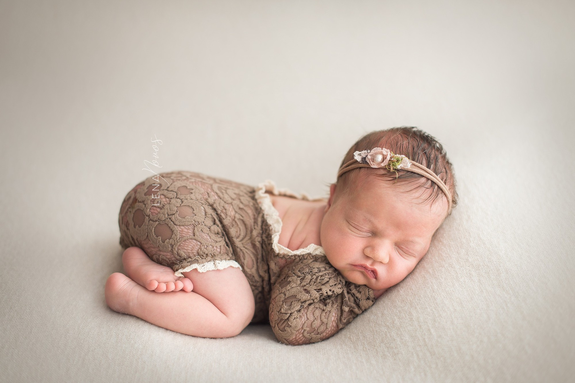 Новорожденные малыши владивосток. Детский и семейный фотограф Елена Новоселова в г. Владивосток