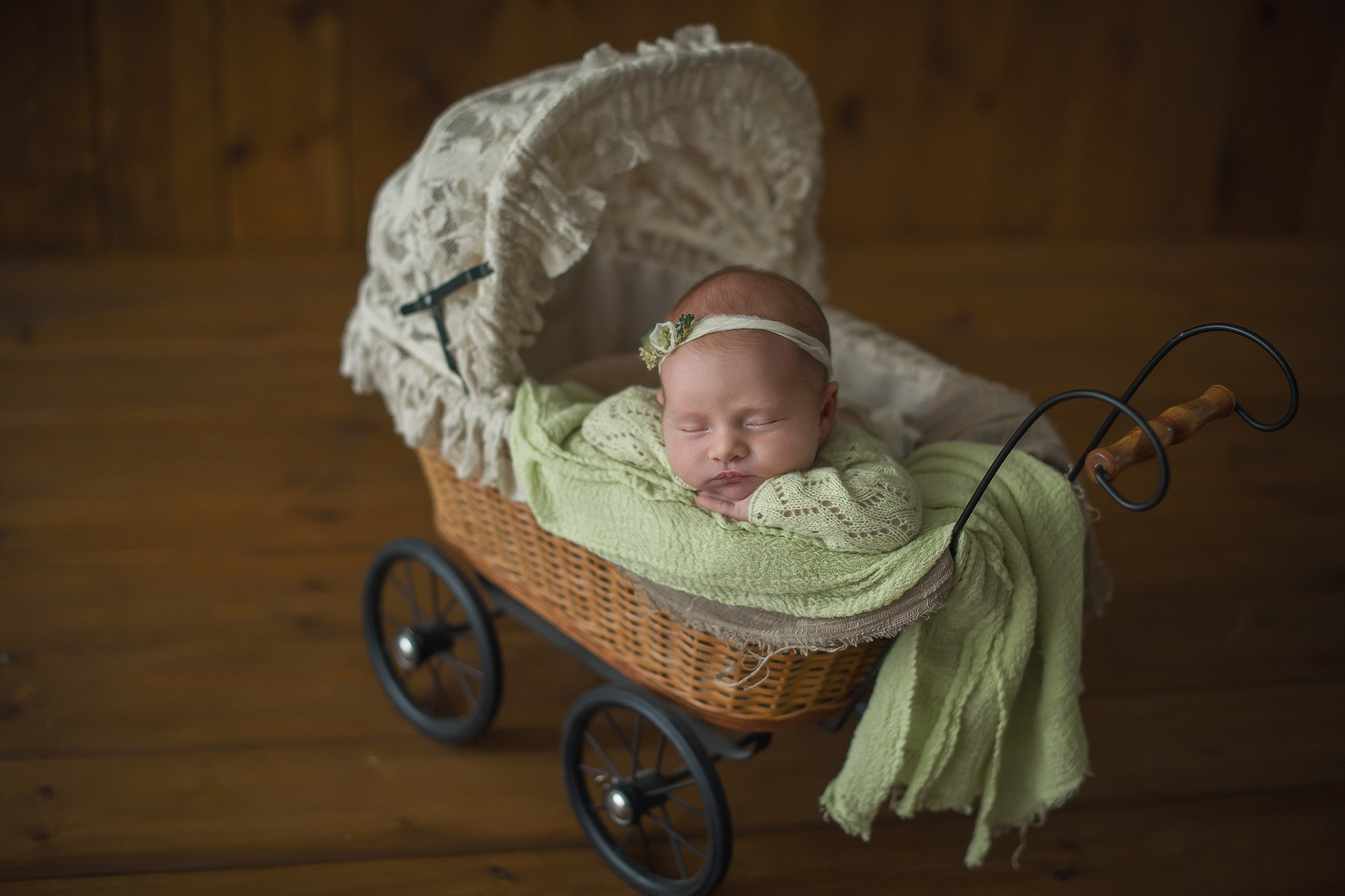 Новорожденные малыши владивосток. Детский и семейный фотограф Елена Новоселова в г. Владивосток