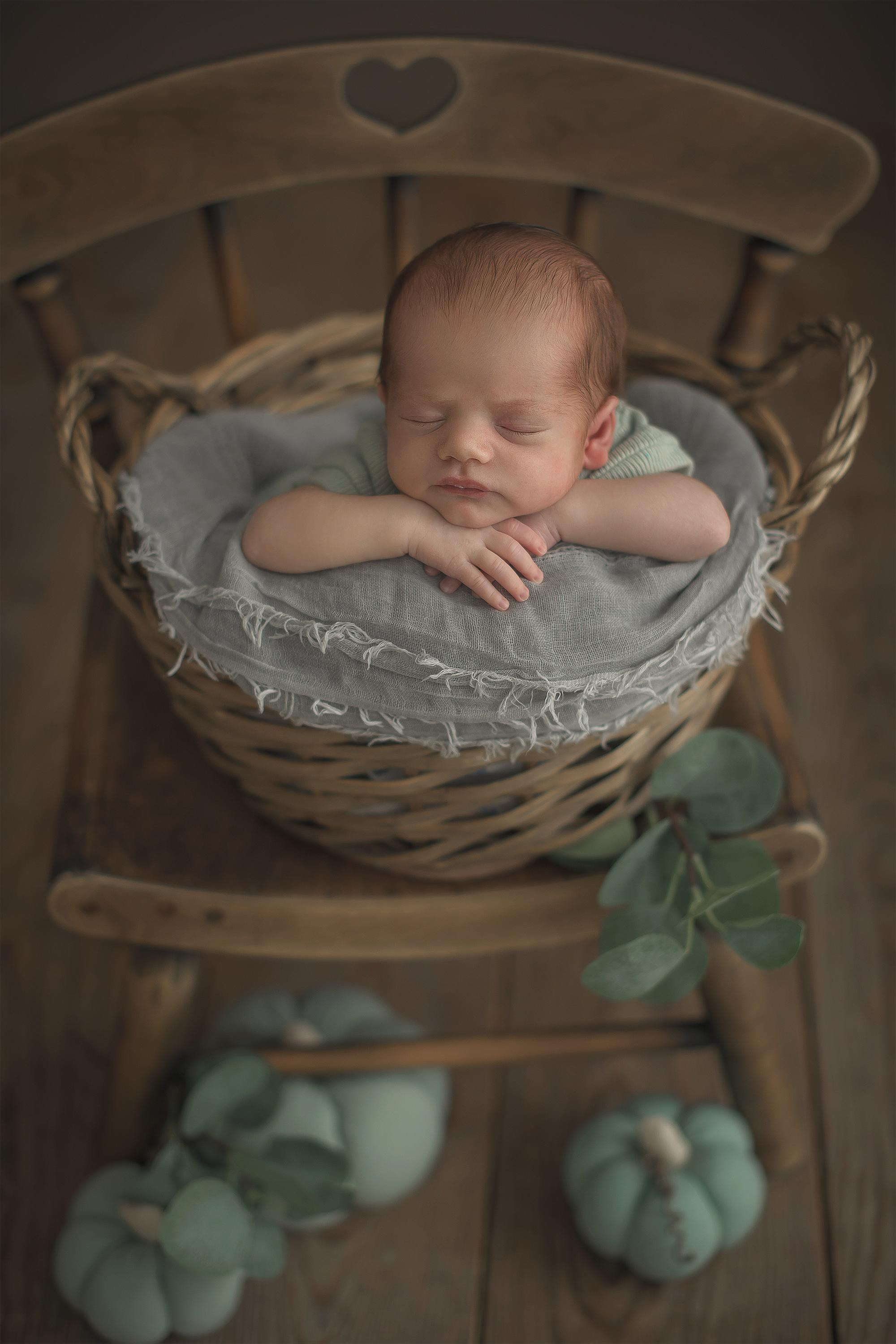 Новорожденные малыши владивосток. Детский и семейный фотограф Елена Новоселова в г. Владивосток