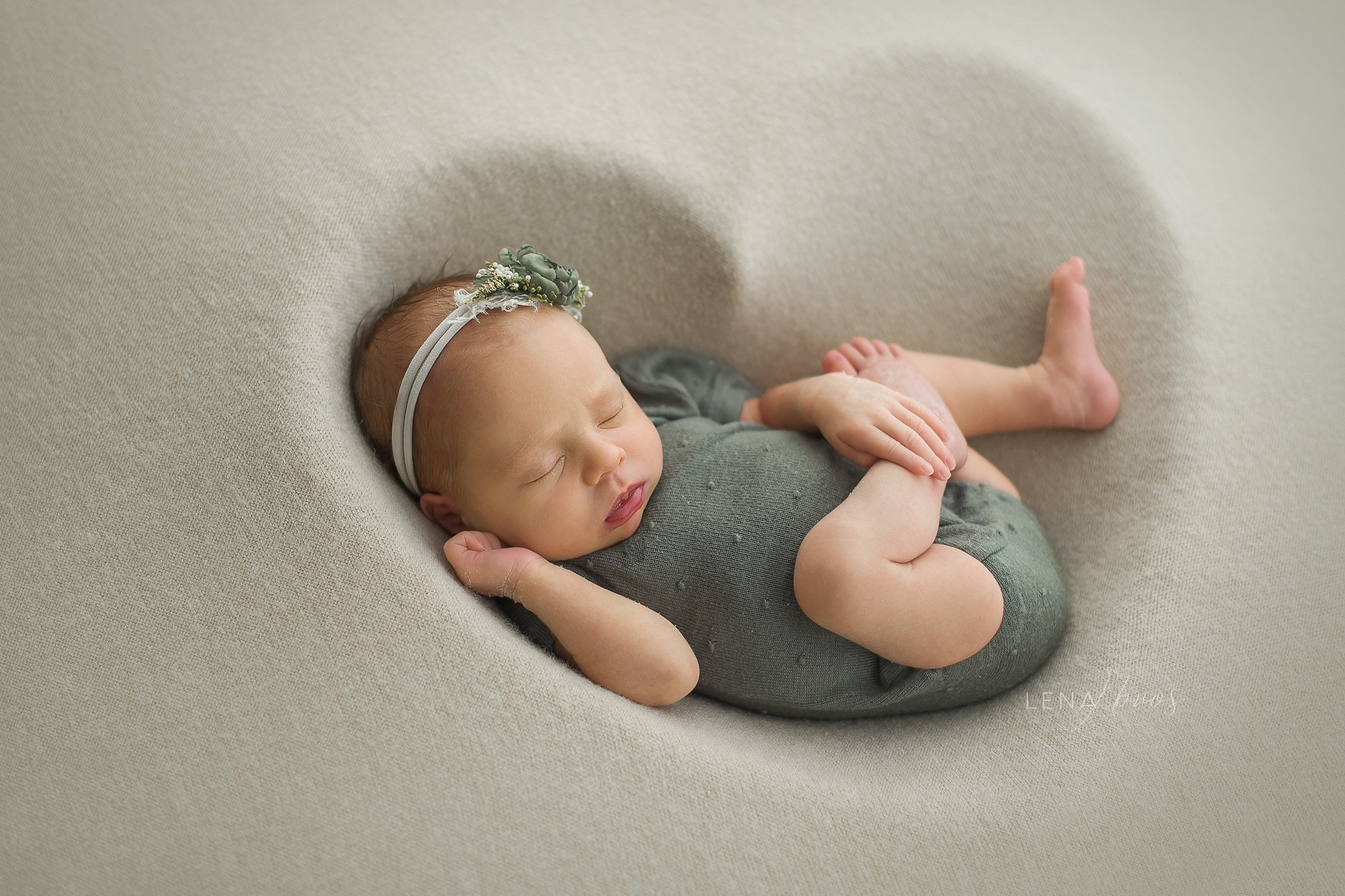 Новорожденные малыши владивосток. Детский и семейный фотограф Елена Новоселова в г. Владивосток
