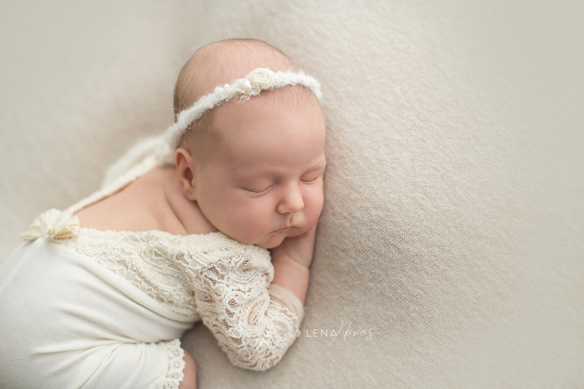 Новорожденные малыши владивосток. Детский и семейный фотограф Елена Новоселова в г. Владивосток