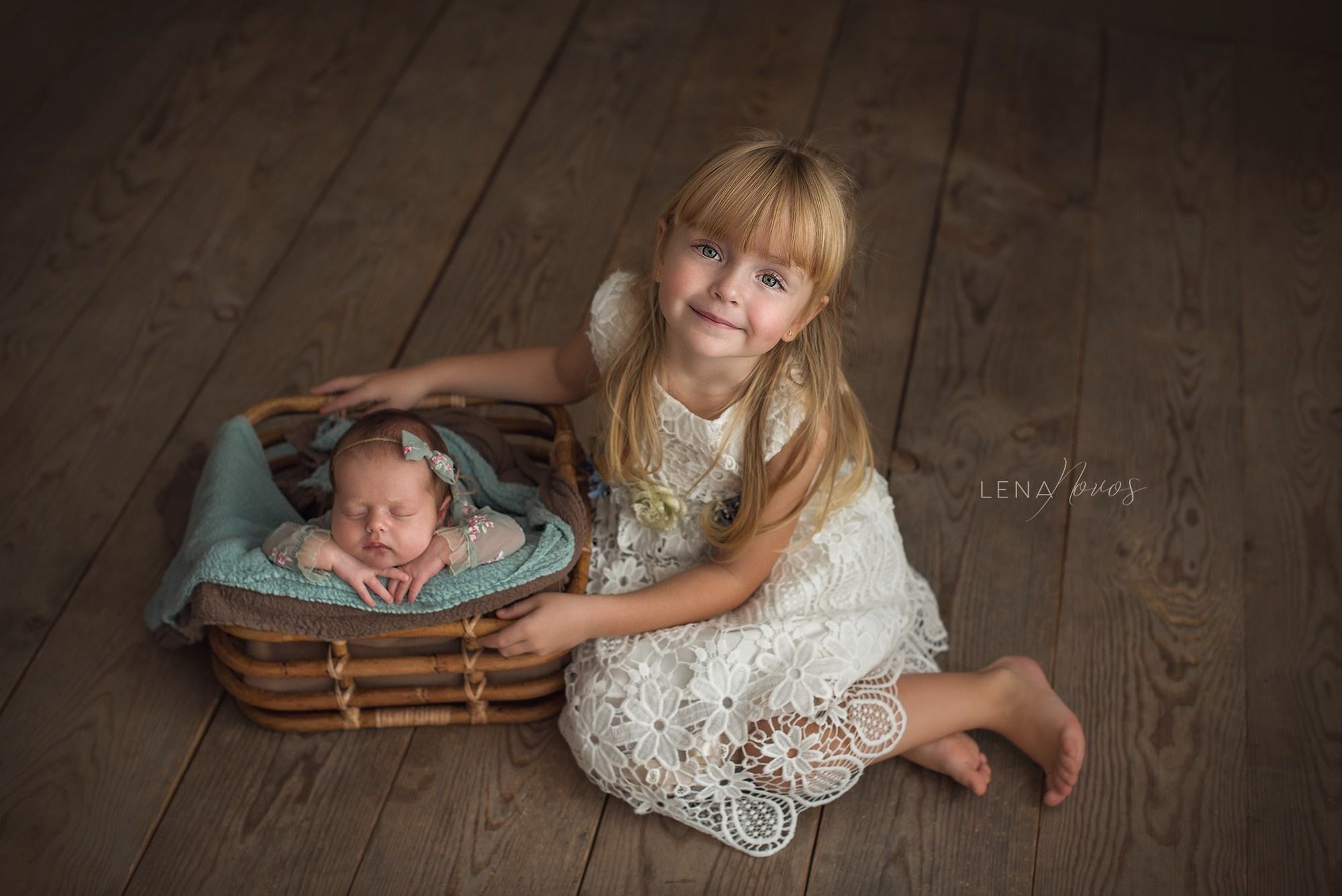 Новорожденные малыши владивосток. Детский и семейный фотограф Елена Новоселова в г. Владивосток